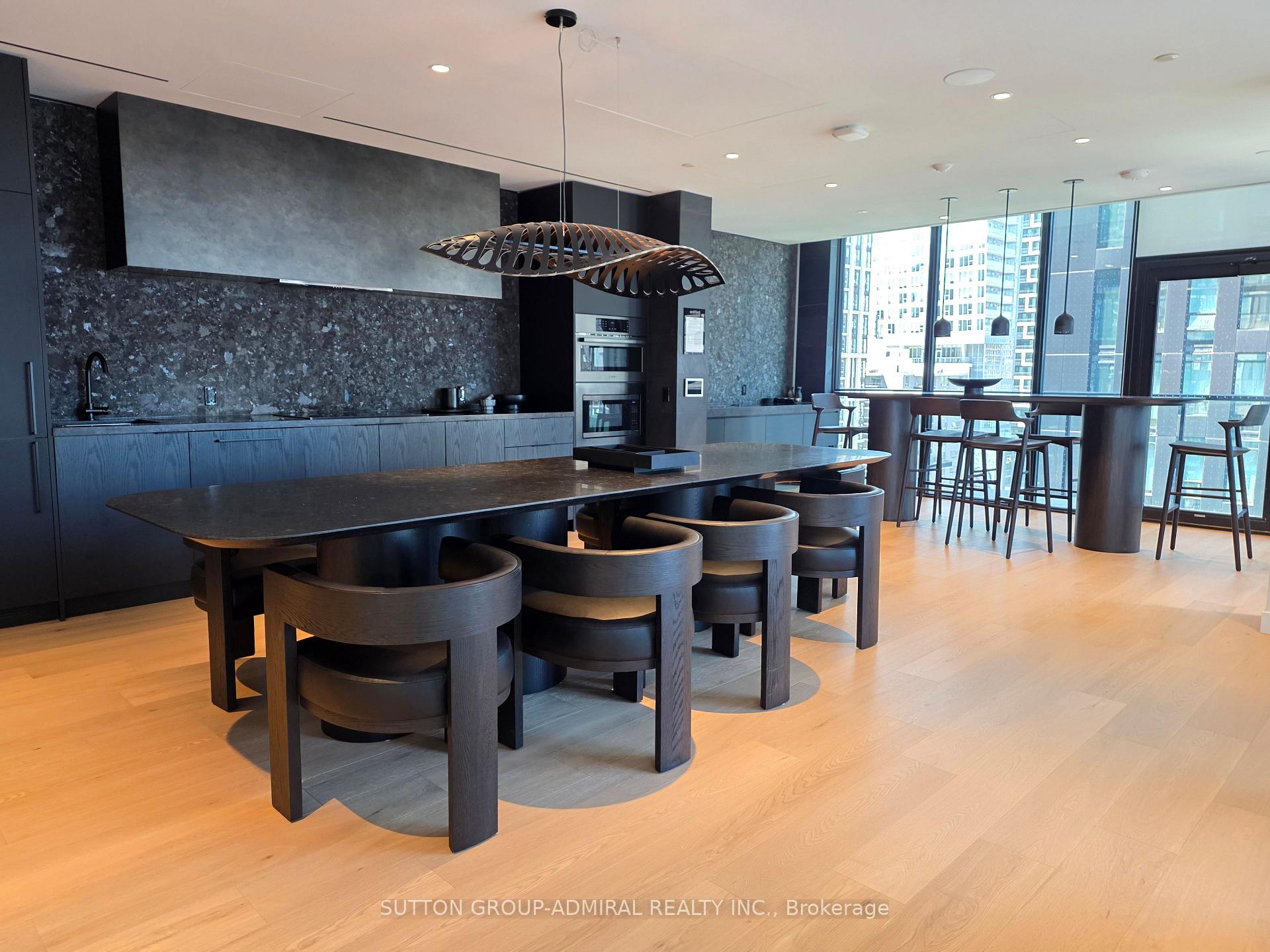 Photo 43 of Unit 1413, 110 Broadway Avenue, Toronto, Mount Pleasant West — HOMEH