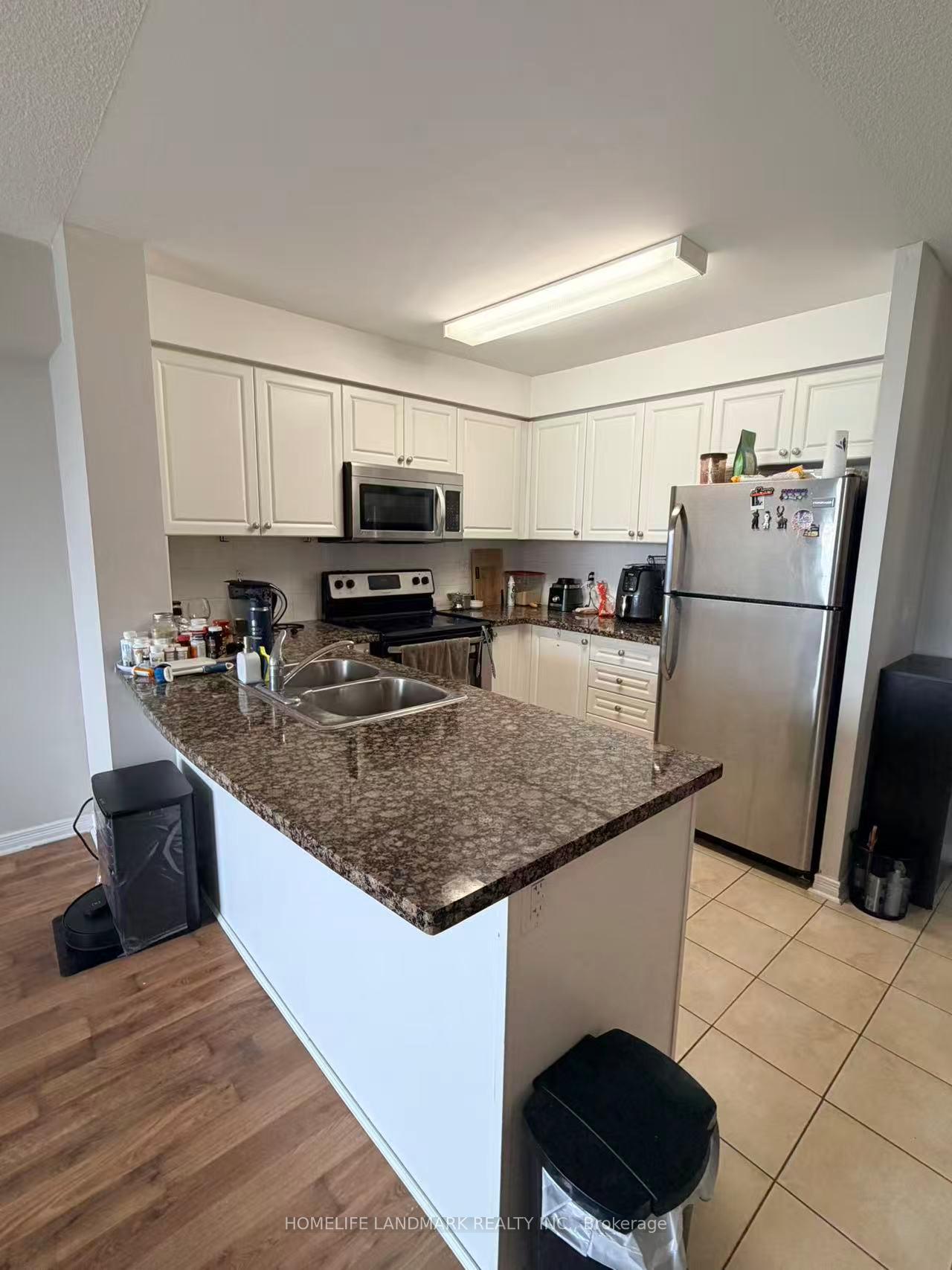 Photo 16 of Unit 1406, 3 Michael Power Place S, Etobicoke, Islington-City Centre West — HOMEH