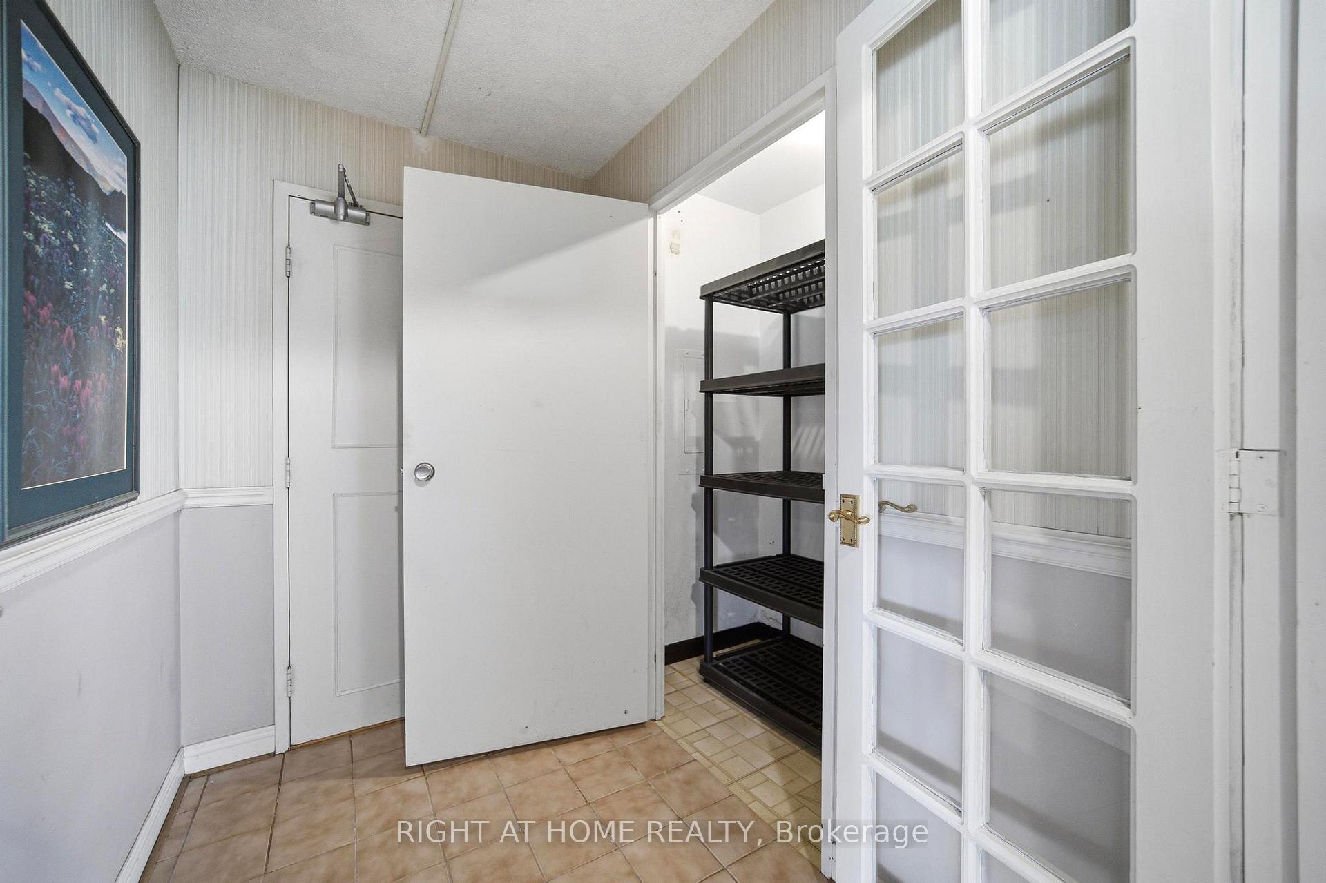 Photo 21 of Unit 419, 475 The West Mall, Etobicoke, Etobicoke West Mall — HOMEH