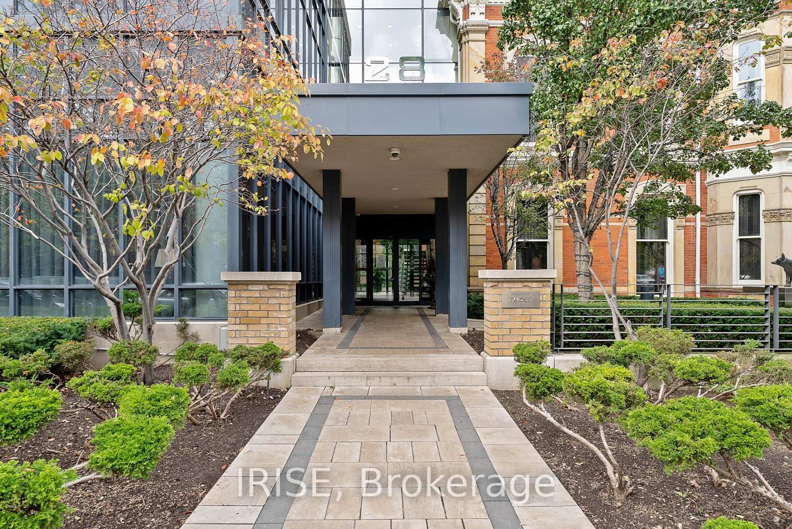 Photo 2 of Unit 1109, 28 Linden Street, Toronto, North St. James Town — HOMEH