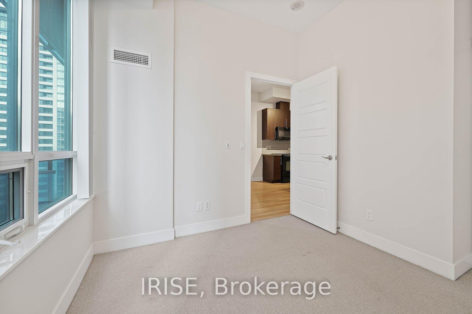 Photo 12 of Unit 1109, 28 Linden Street, Toronto, North St. James Town — HOMEH