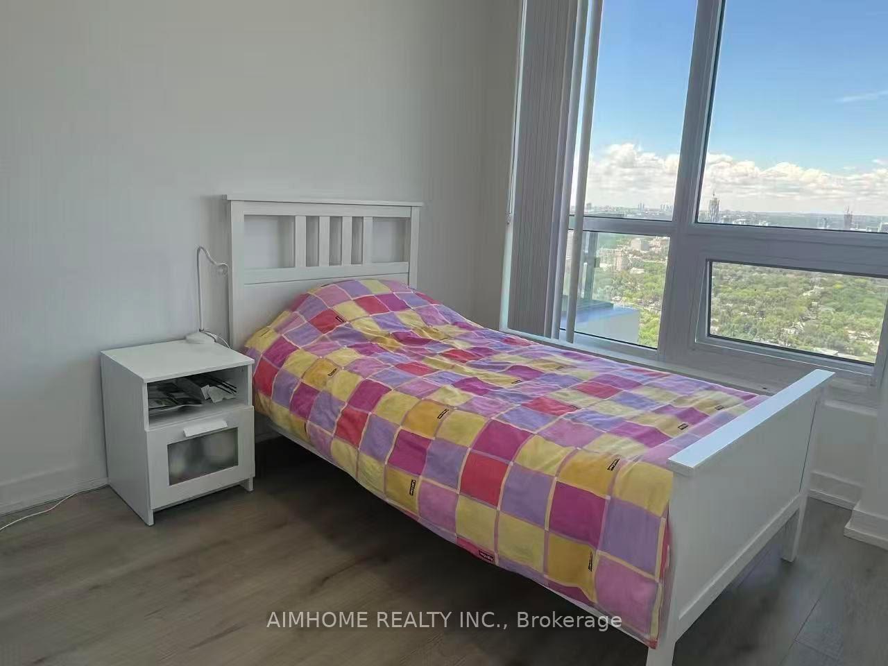 Photo 4 of Unit 4707, 395 Bloor Street E, Toronto, North St. James Town — HOMEH