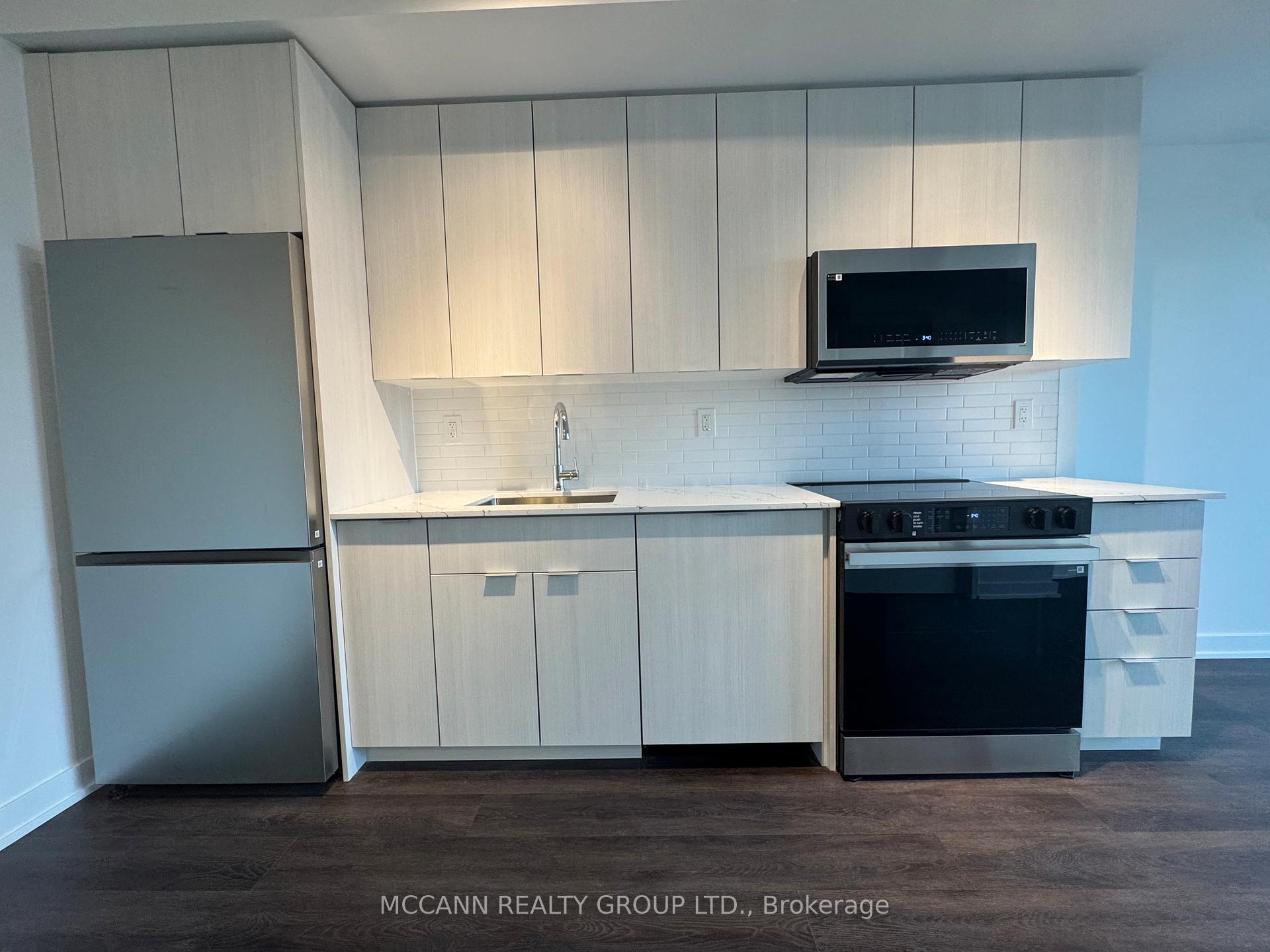 Photo 8 of Unit 301, 2075 Lakeshore Road, Burlington, Brant — HOMEH