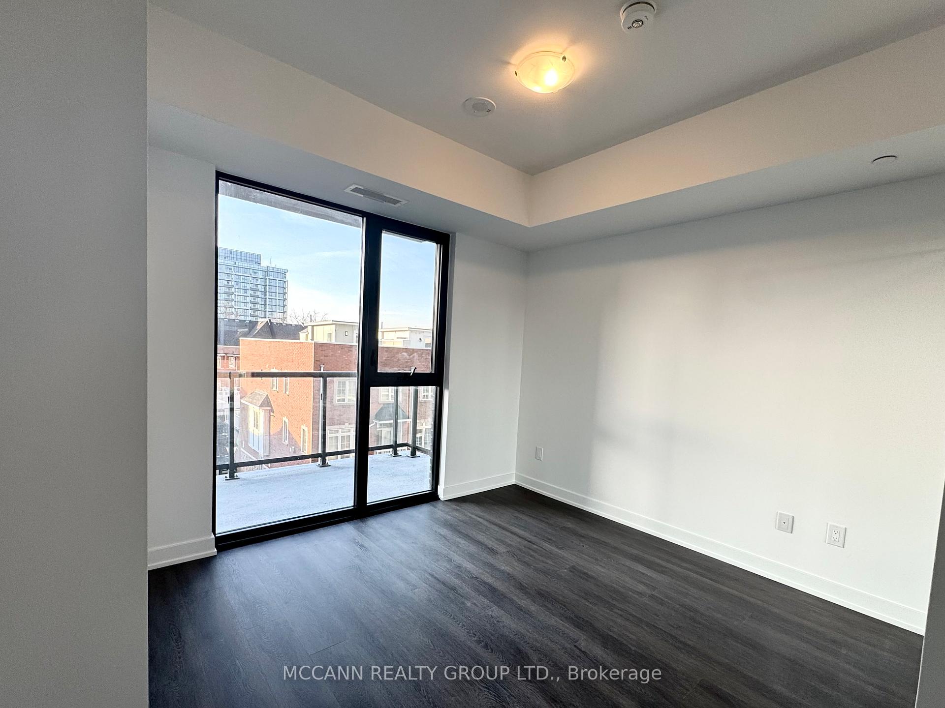 Photo 12 of Unit 301, 2075 Lakeshore Road, Burlington, Brant — HOMEH