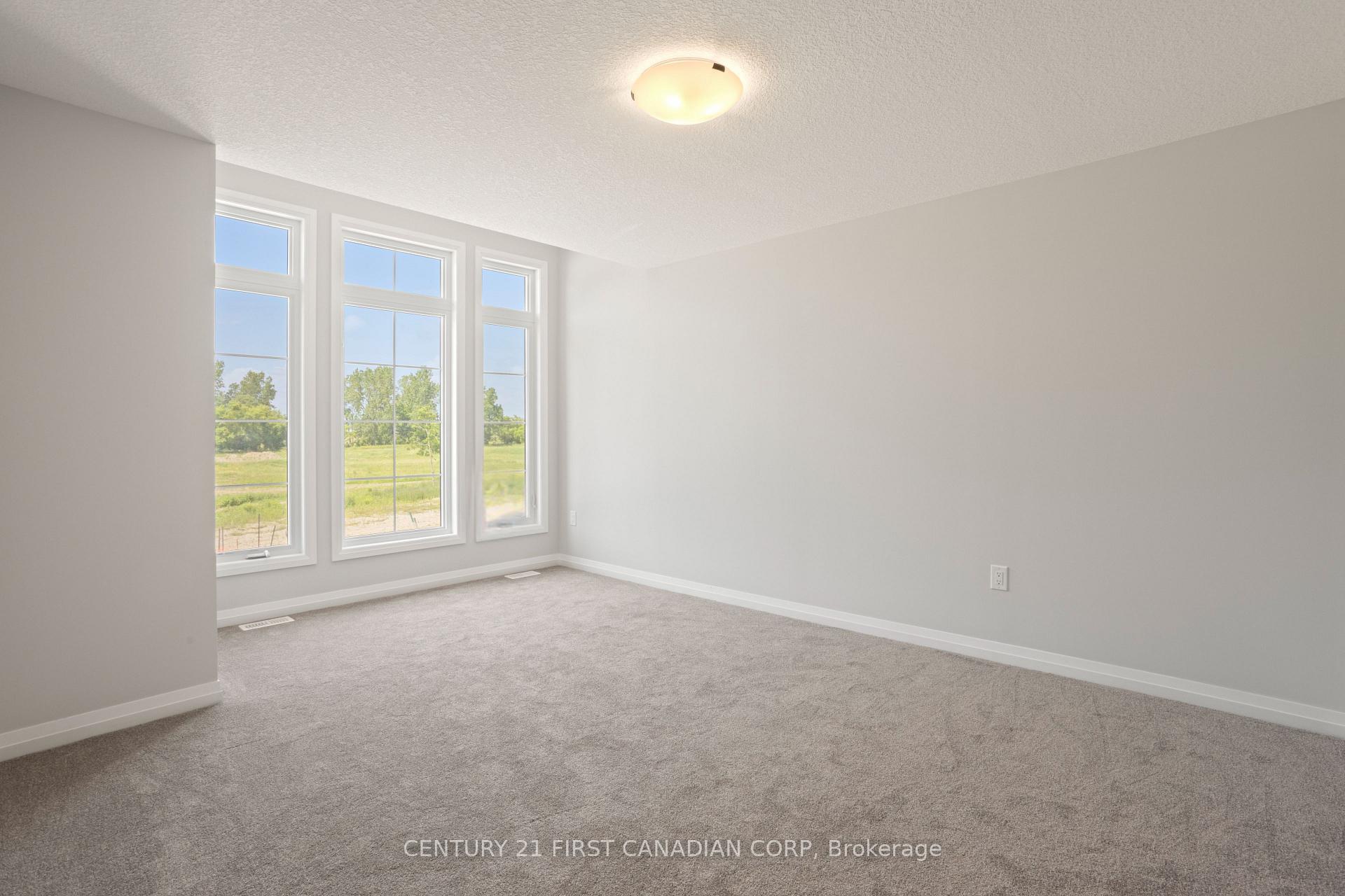 Photo 16 of 6901 Heathwoods Avenue, London, South V — HOMEH