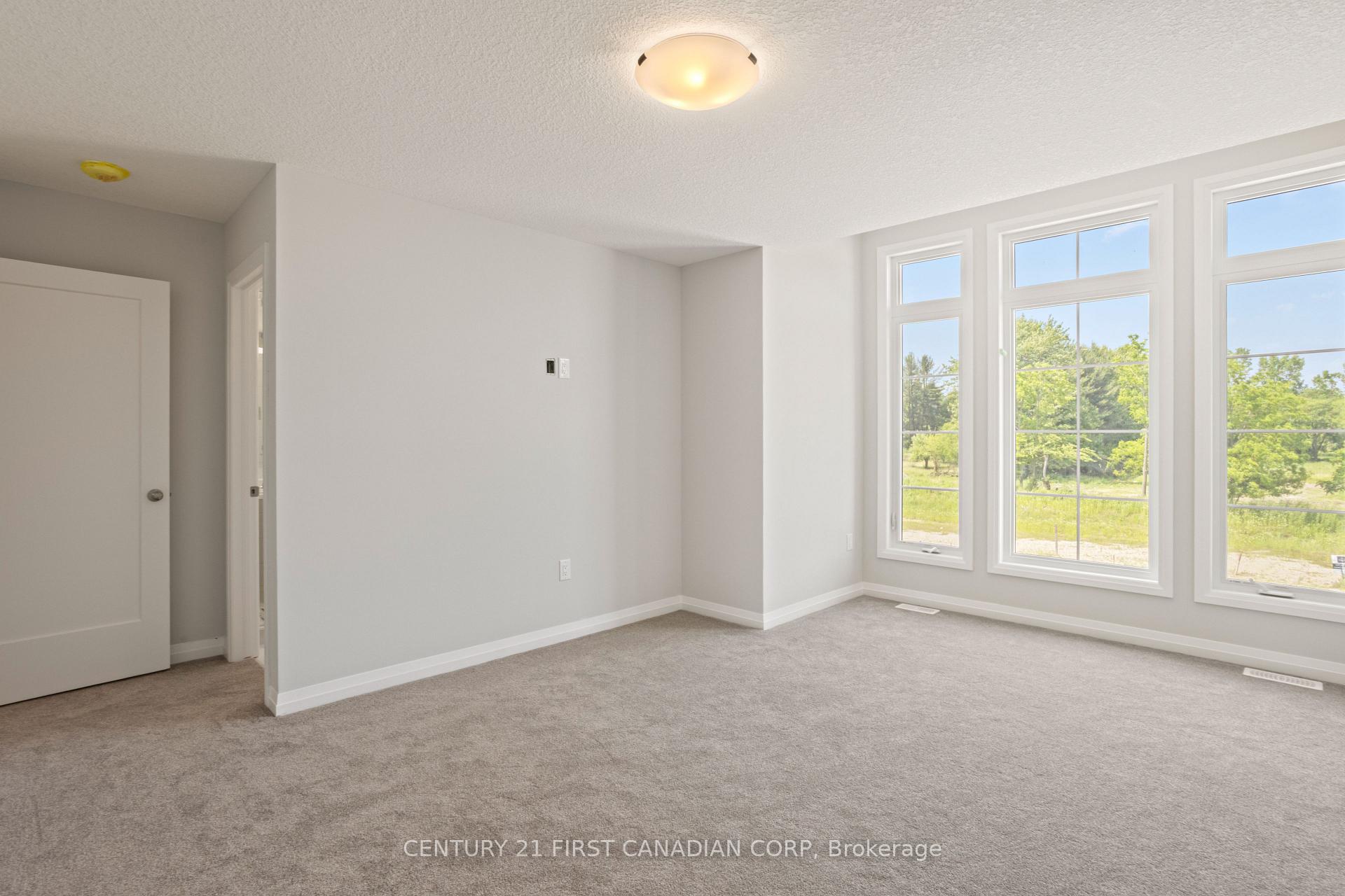 Photo 17 of 6901 Heathwoods Avenue, London, South V — HOMEH