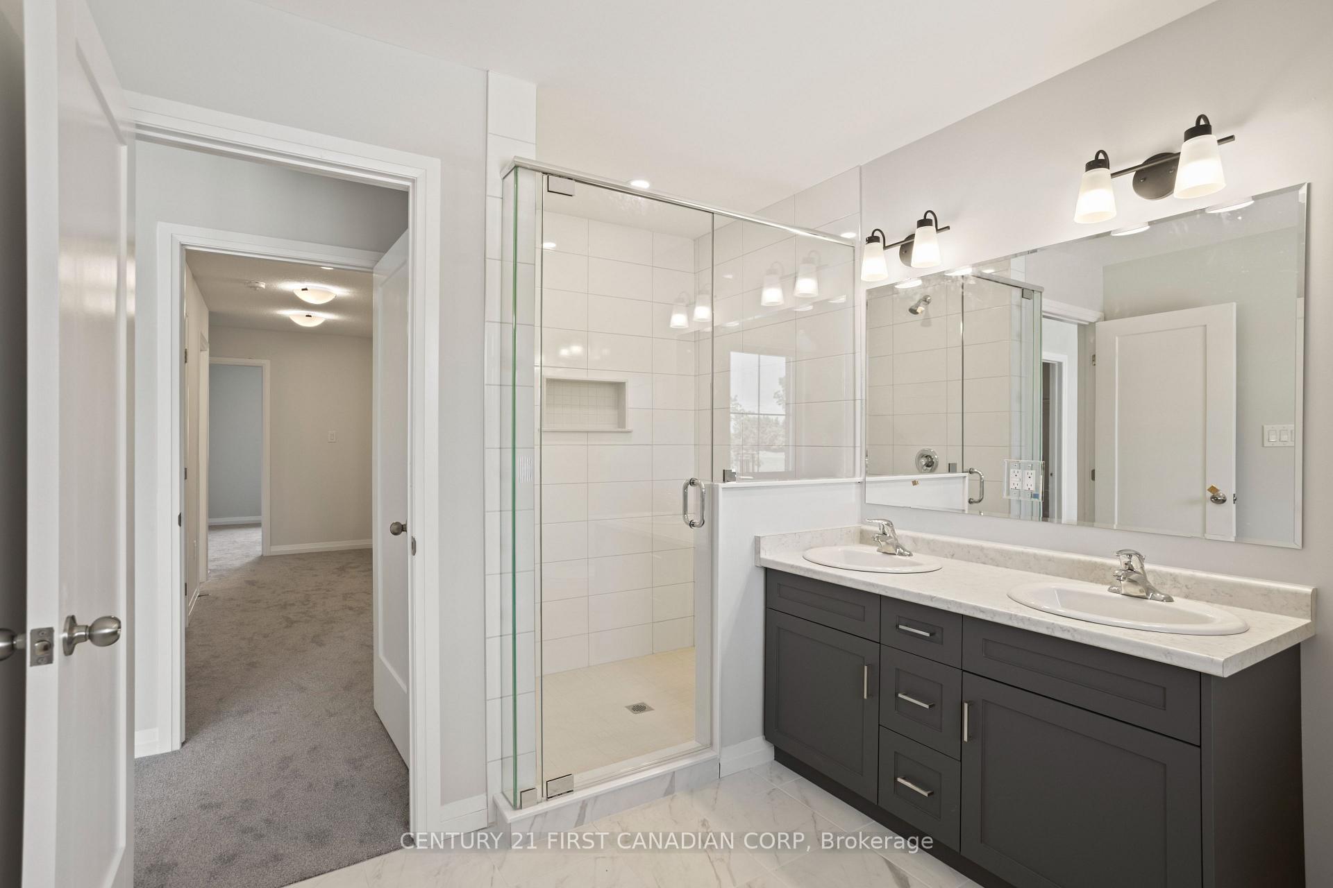 Photo 20 of 6901 Heathwoods Avenue, London, South V — HOMEH