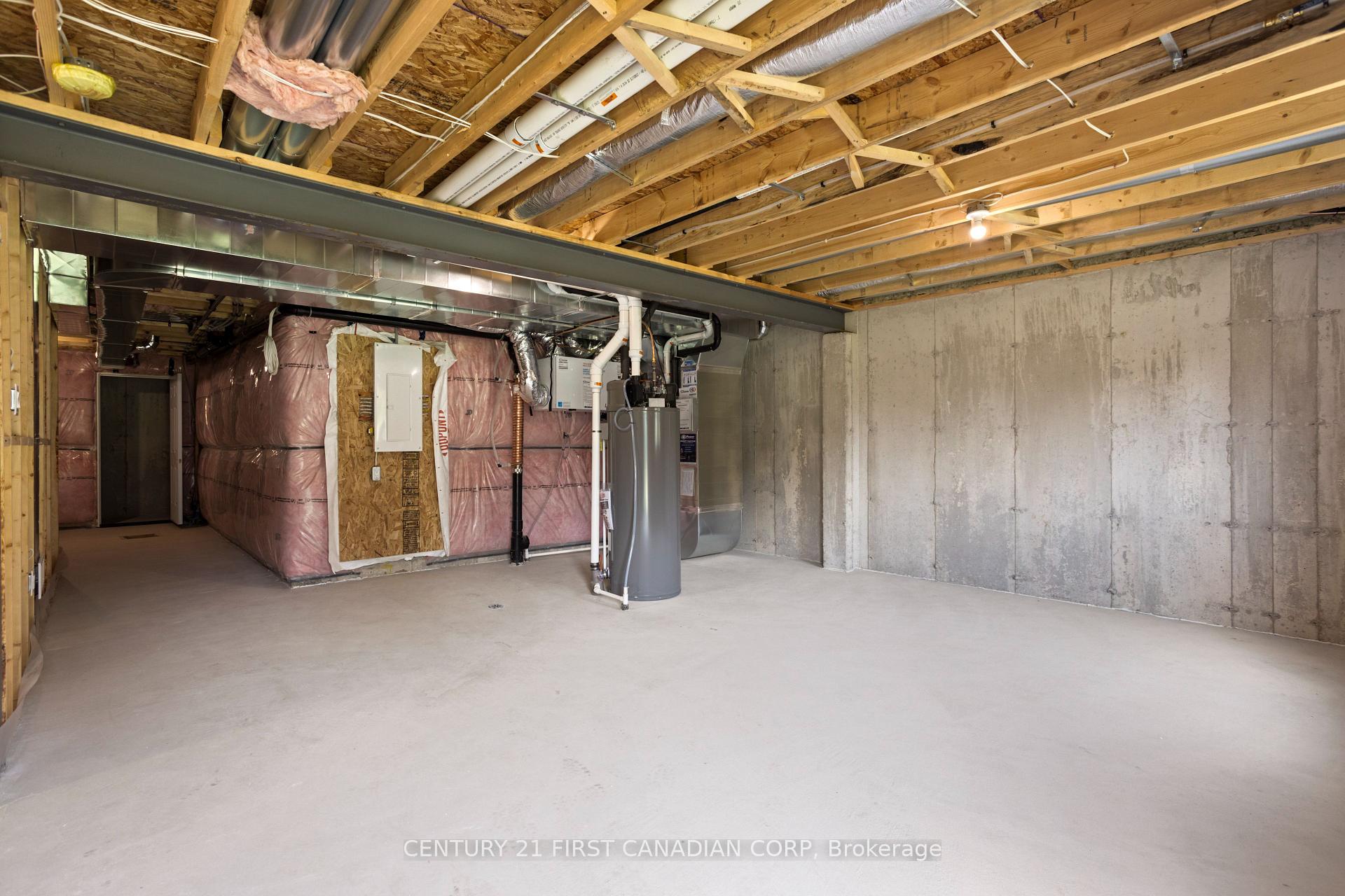 Photo 30 of 6901 Heathwoods Avenue, London, South V — HOMEH