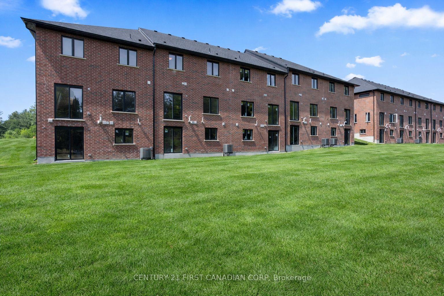 Photo 32 of 6901 Heathwoods Avenue, London, South V — HOMEH
