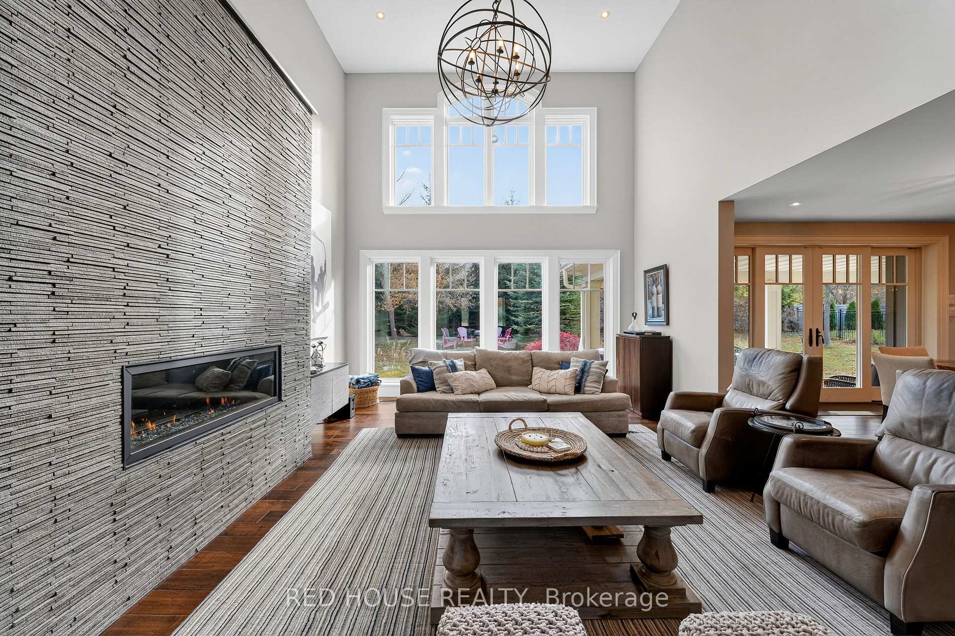 Photo 4 of 162 Delphi Lane N, Blue Mountains — HOMEH
