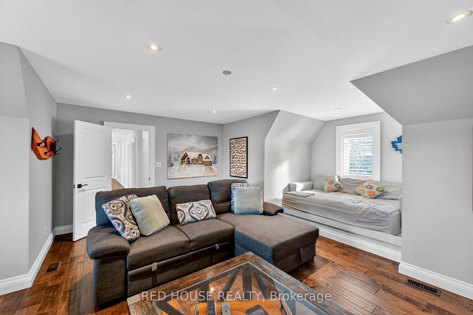 Photo 26 of 162 Delphi Lane N, Blue Mountains — HOMEH