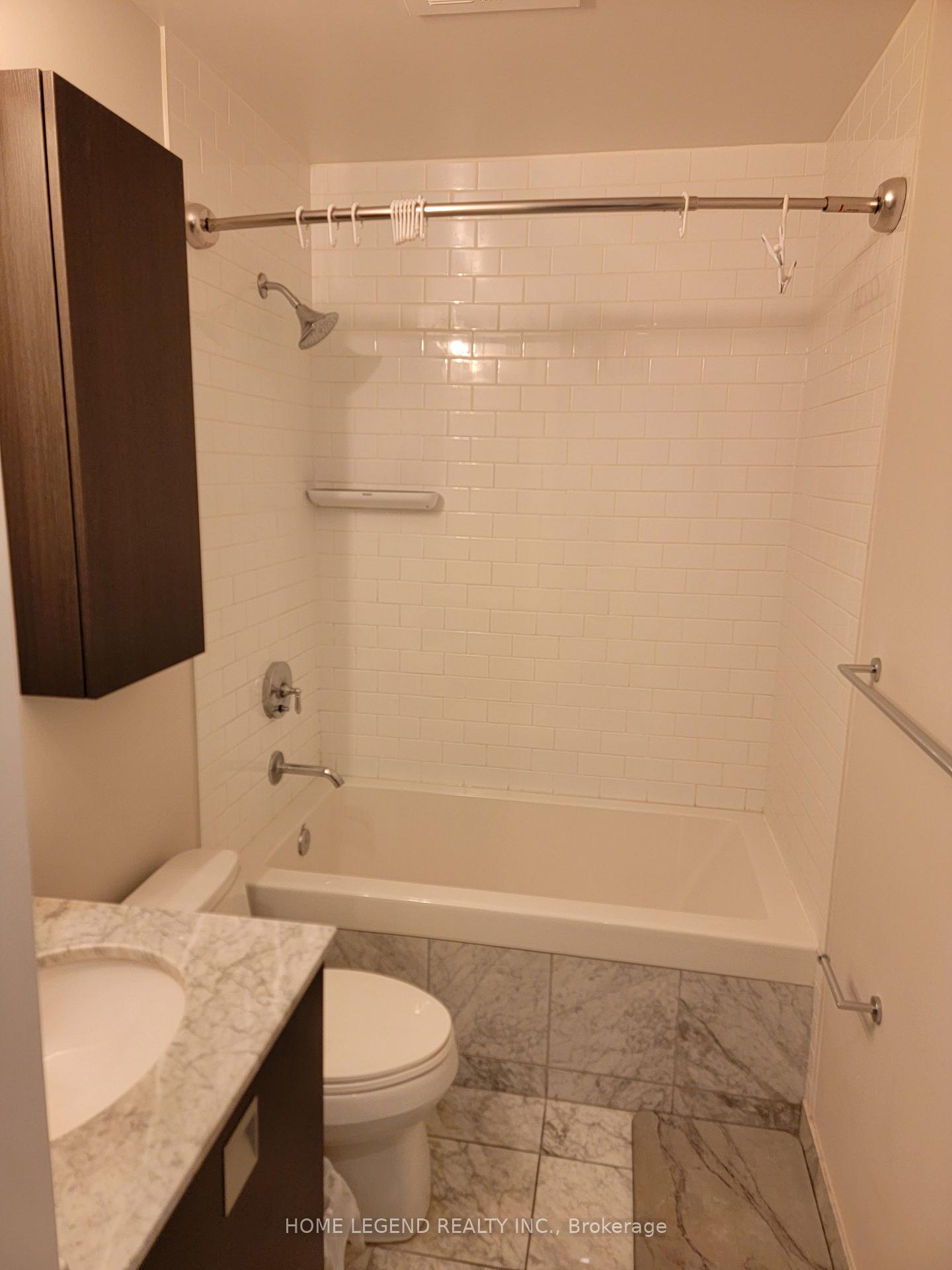 Photo 6 of Unit 606, 33 Charles Street E, Toronto, Church-Yonge Corridor — HOMEH