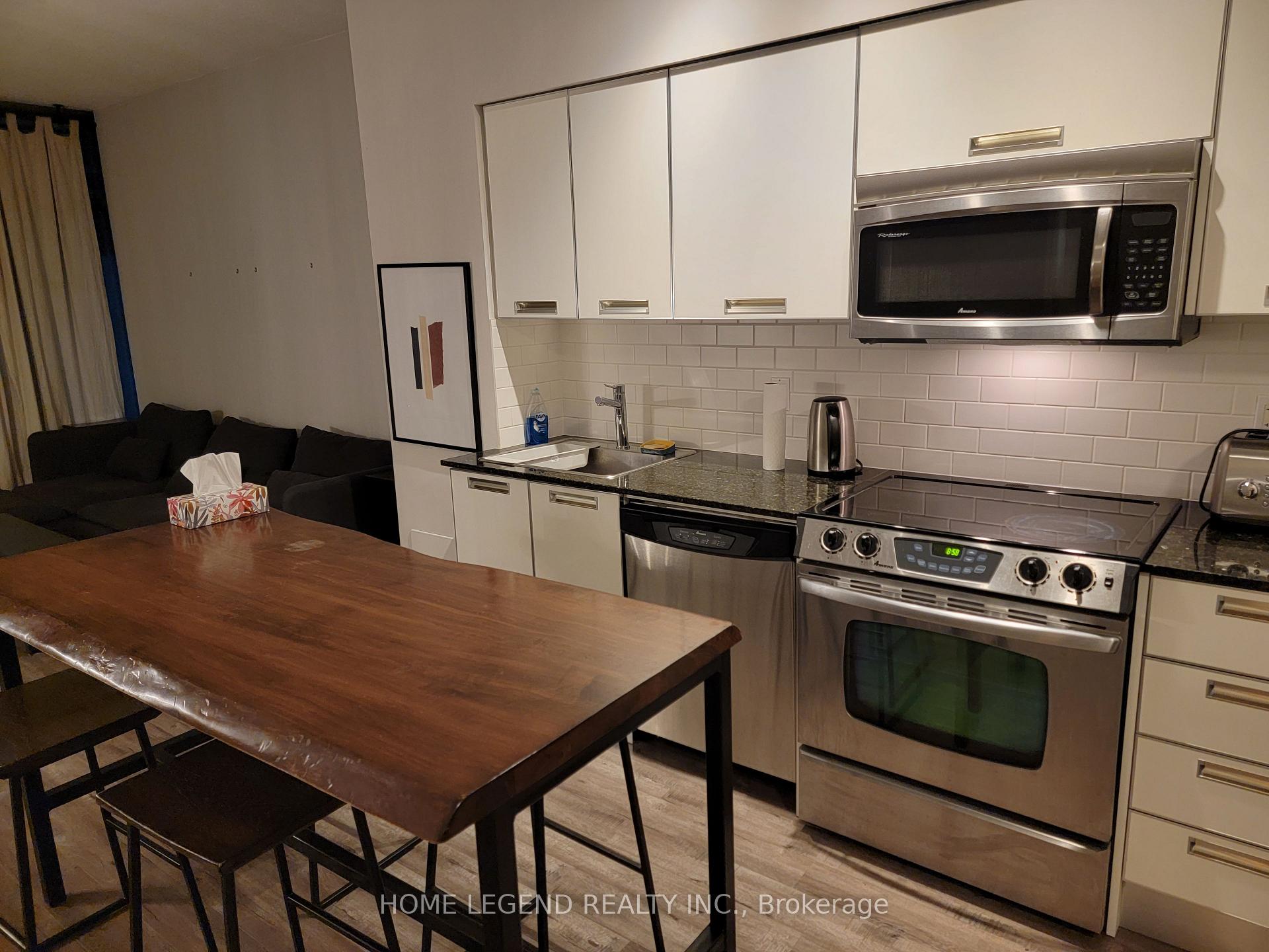 Photo 7 of Unit 606, 33 Charles Street E, Toronto, Church-Yonge Corridor — HOMEH