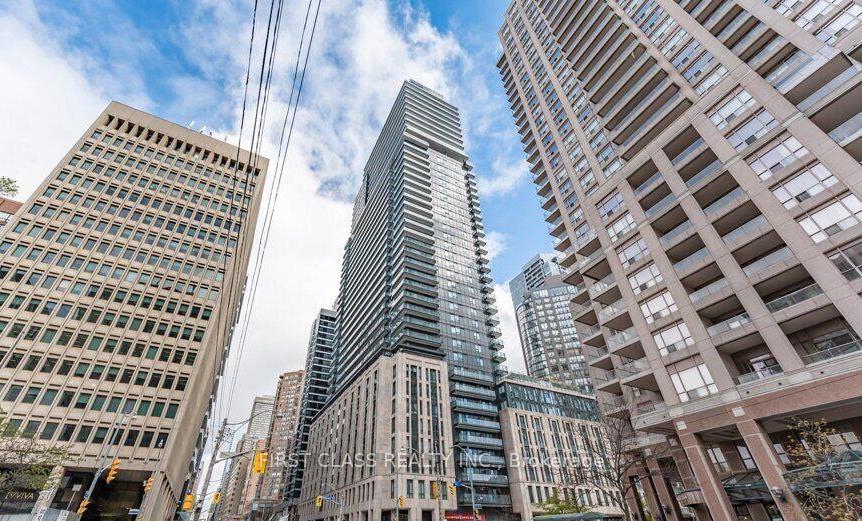 Photo 1 of Unit 3208, 955 Bay Street, Toronto, Bay Street Corridor — HOMEH