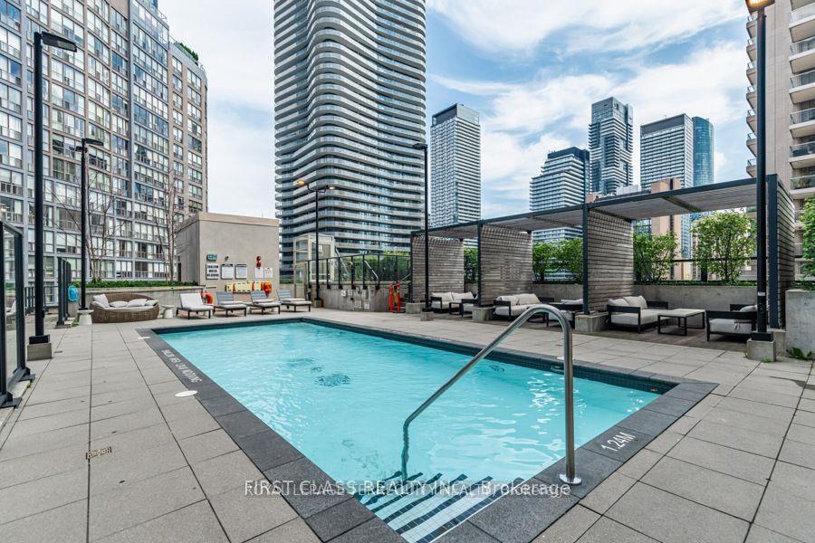 Photo 13 of Unit 3208, 955 Bay Street, Toronto, Bay Street Corridor — HOMEH