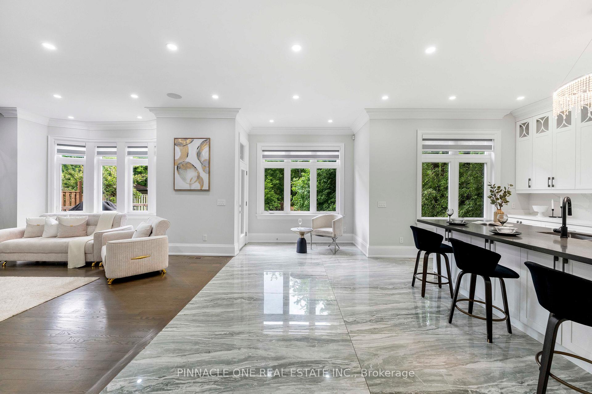 Photo 7 of 832 Sheppard Avenue, Pickering, Woodlands — HOMEH