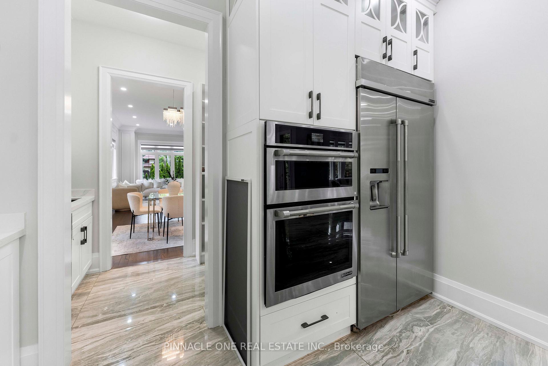 Photo 8 of 832 Sheppard Avenue, Pickering, Woodlands — HOMEH