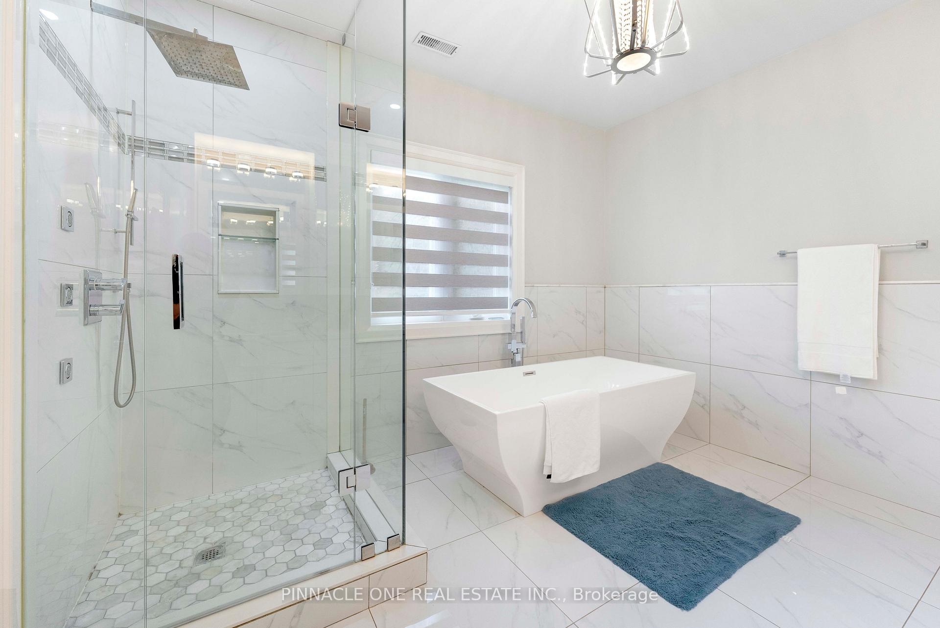Photo 22 of 832 Sheppard Avenue, Pickering, Woodlands — HOMEH