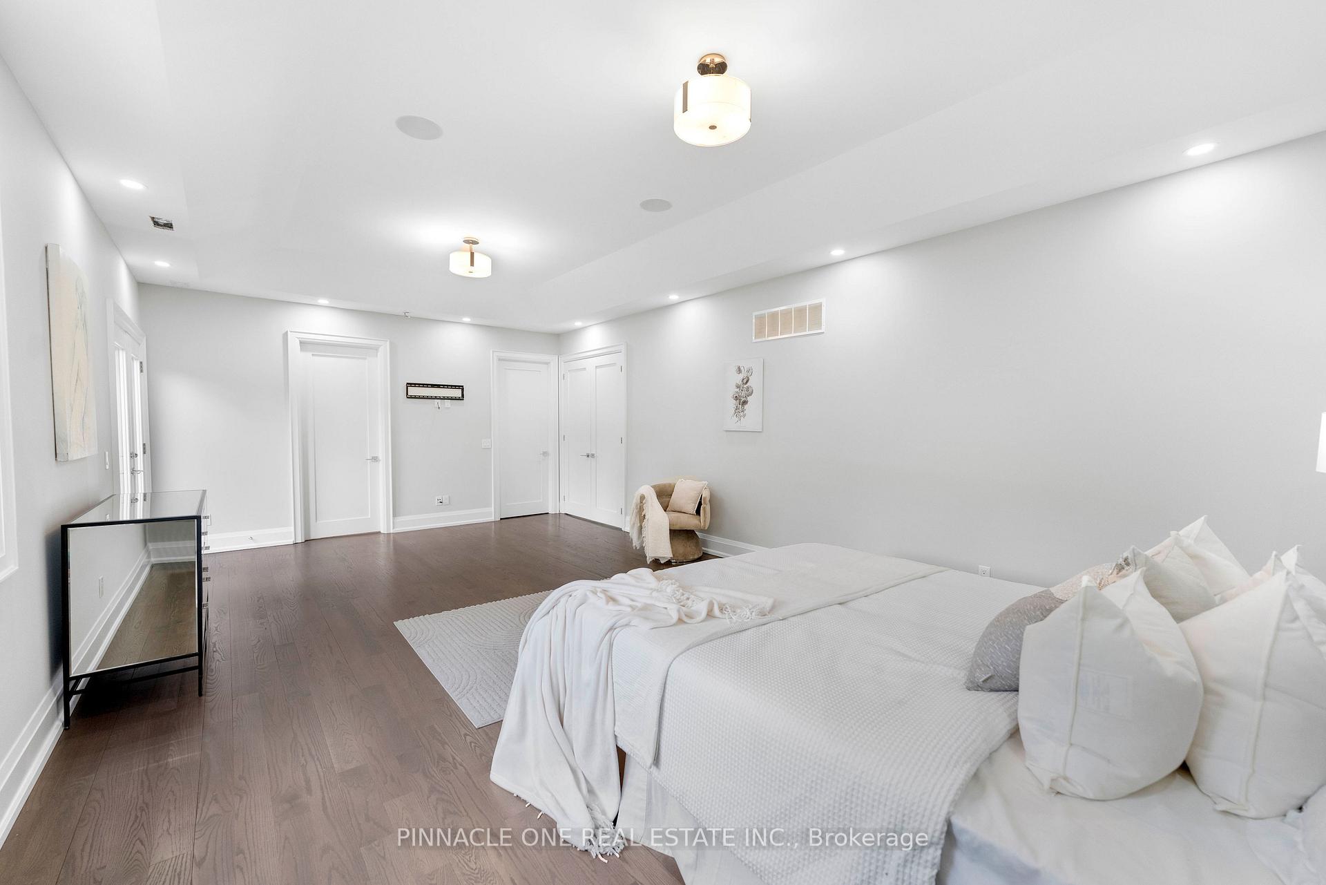 Photo 23 of 832 Sheppard Avenue, Pickering, Woodlands — HOMEH