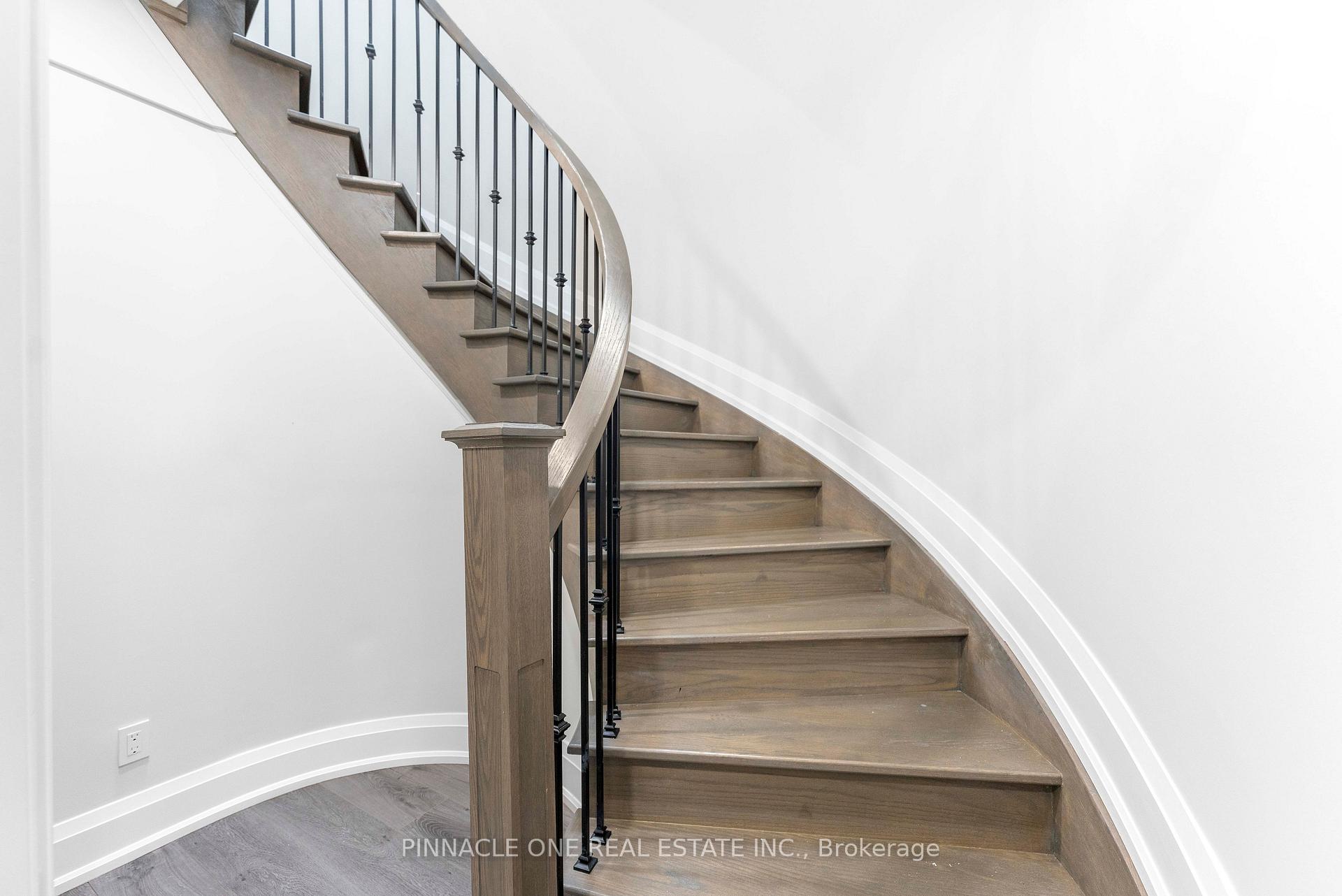 Photo 38 of 832 Sheppard Avenue, Pickering, Woodlands — HOMEH
