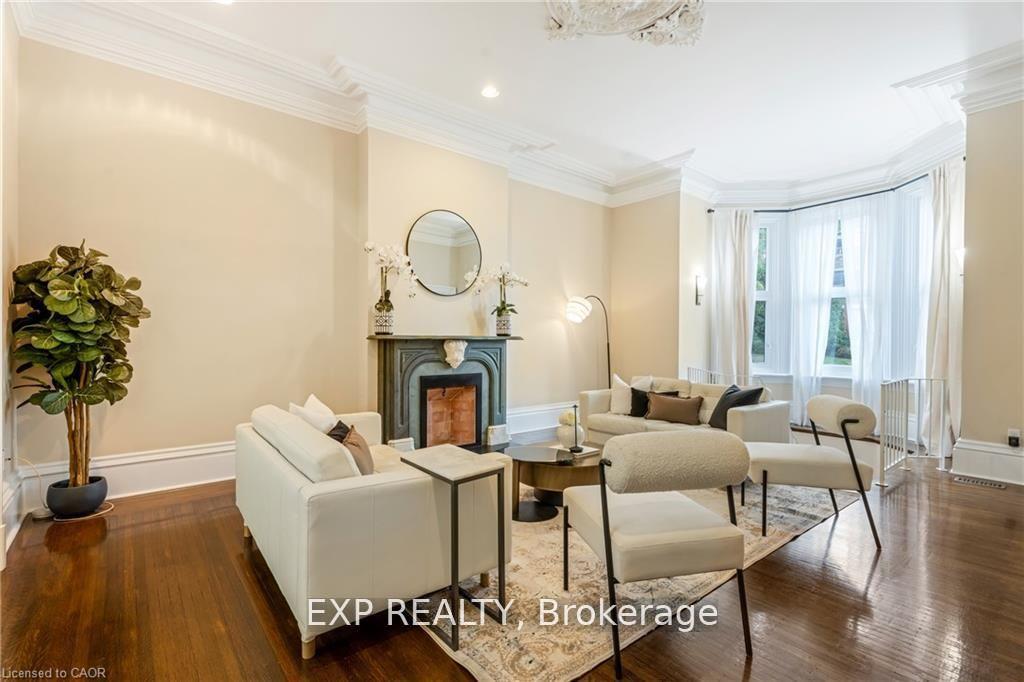 Photo 5 of Unit 2, 46 Herkimer Street, Hamilton, Kirkendall — HOMEH