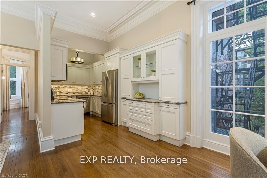 Photo 11 of Unit 2, 46 Herkimer Street, Hamilton, Kirkendall — HOMEH