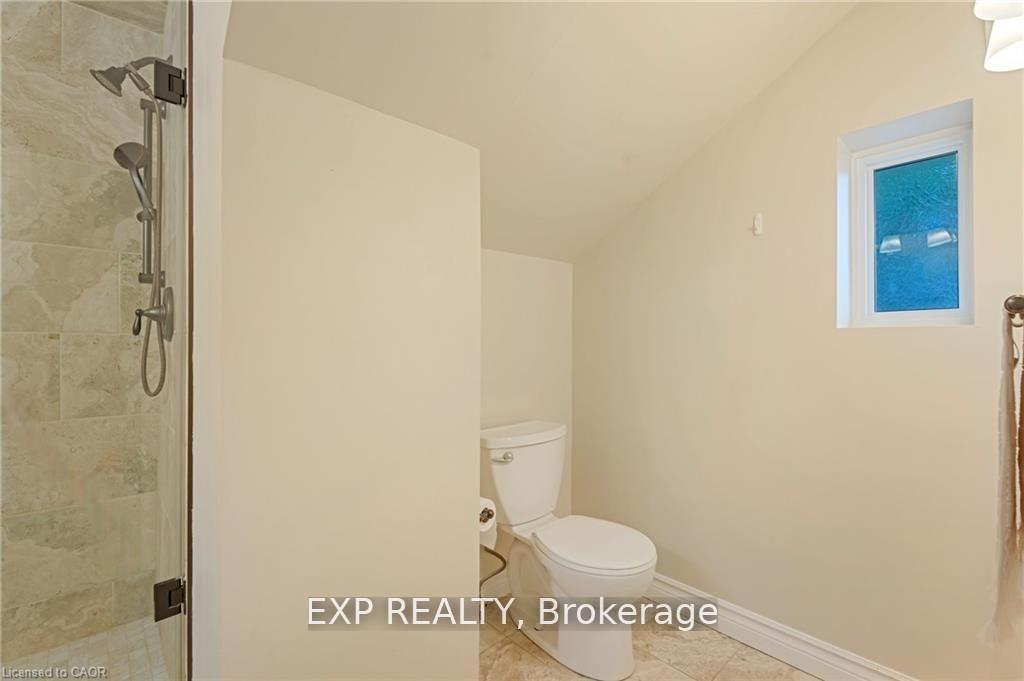 Photo 19 of Unit 2, 46 Herkimer Street, Hamilton, Kirkendall — HOMEH