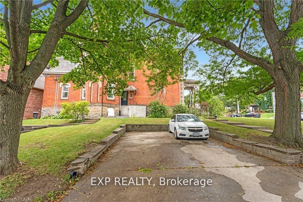 Photo 29 of Unit 2, 46 Herkimer Street, Hamilton, Kirkendall — HOMEH