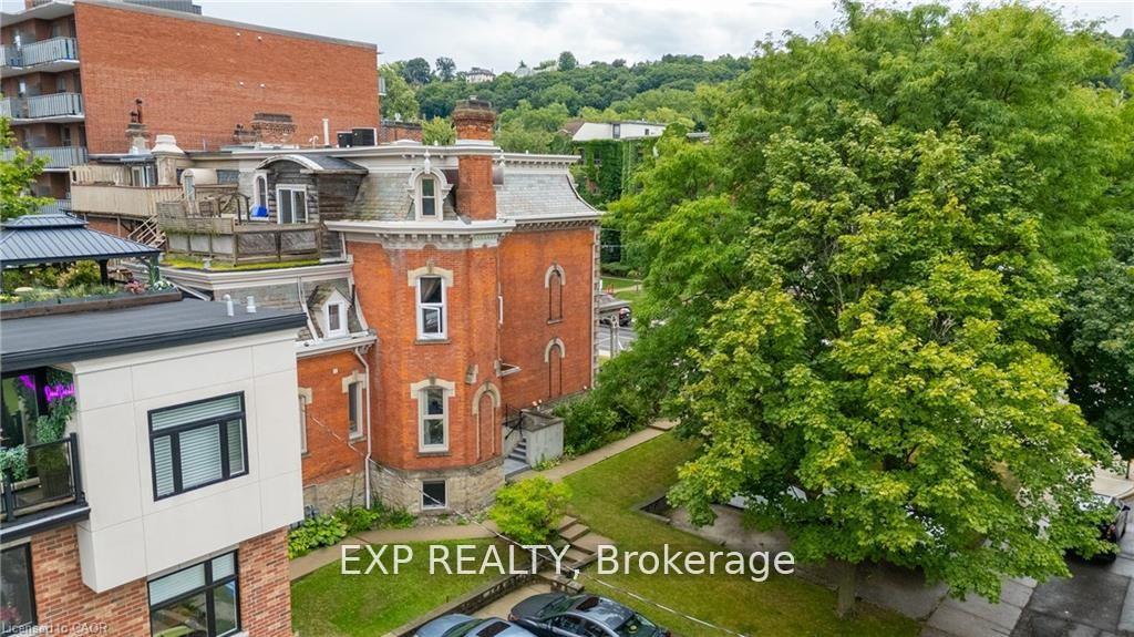 Photo 33 of Unit 2, 46 Herkimer Street, Hamilton, Kirkendall — HOMEH