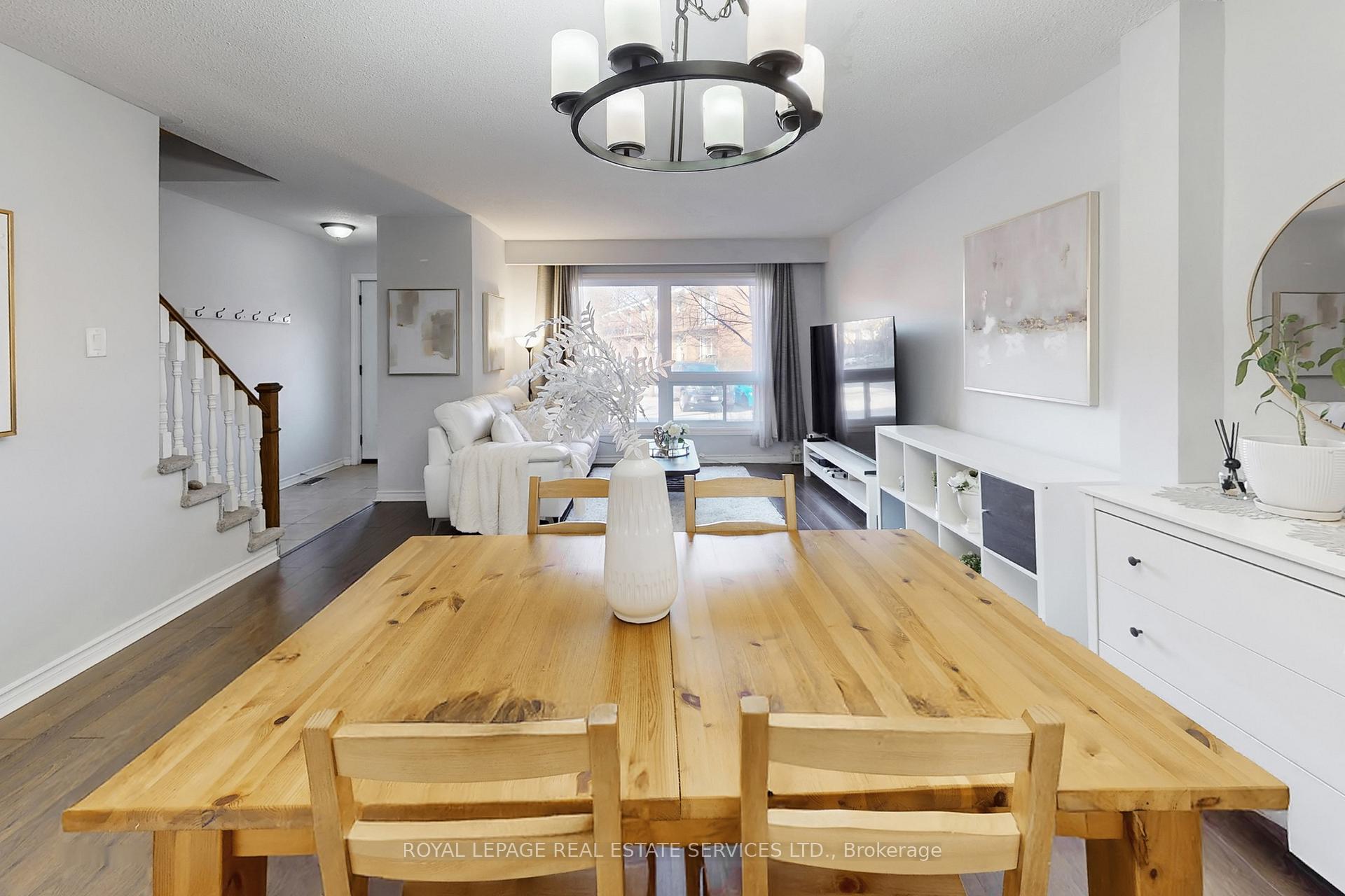 Photo 14 of Unit 25, 3001 Centennial Drive, Burlington, Palmer — HOMEH