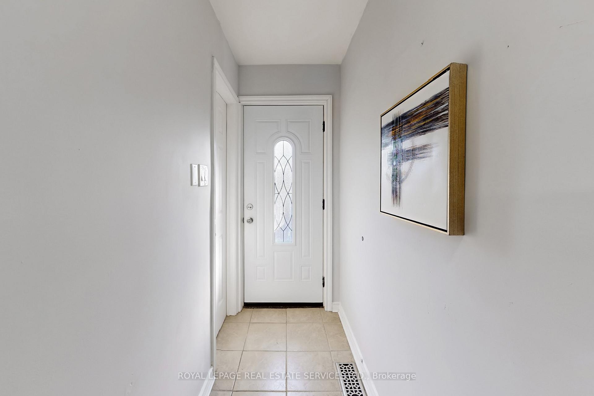 Photo 22 of Unit 25, 3001 Centennial Drive, Burlington, Palmer — HOMEH