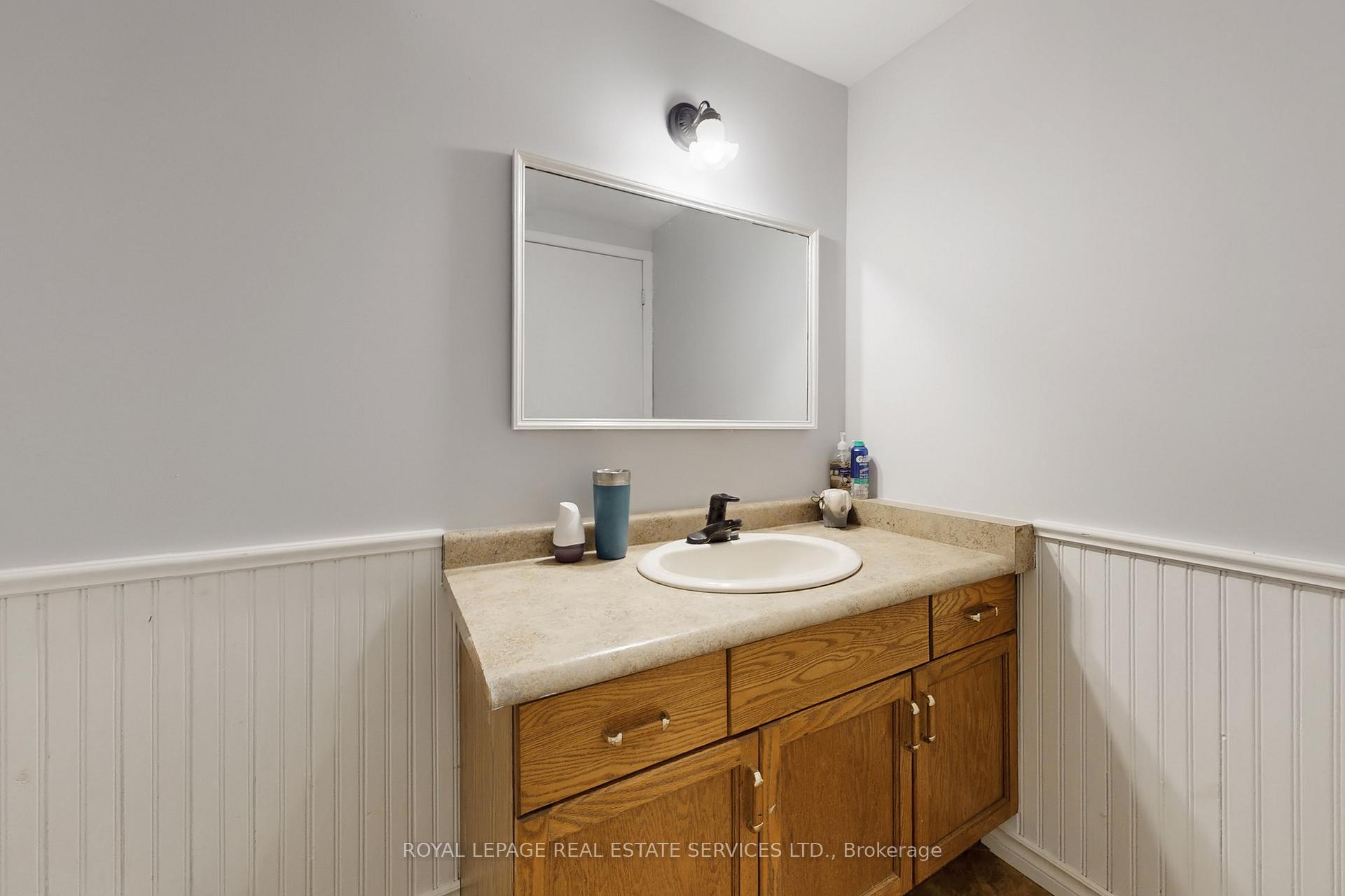 Photo 43 of Unit 25, 3001 Centennial Drive, Burlington, Palmer — HOMEH