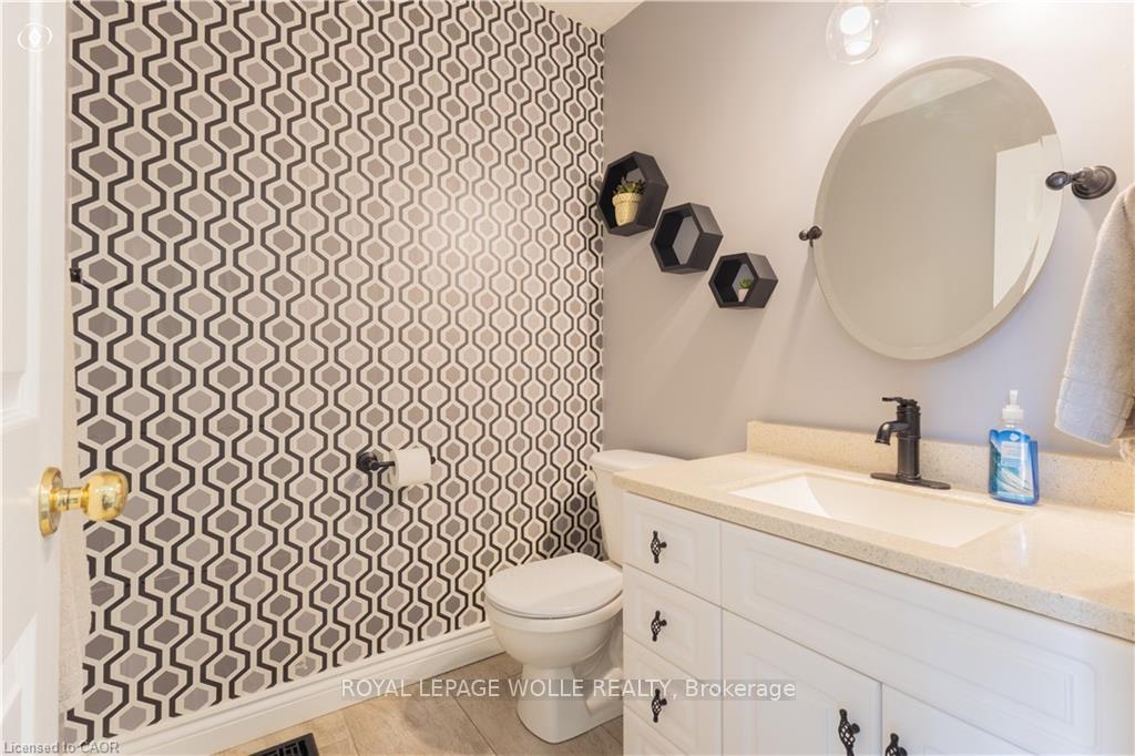 Photo 16 of 104 Kent Street, Cambridge, Blair Road — HOMEH
