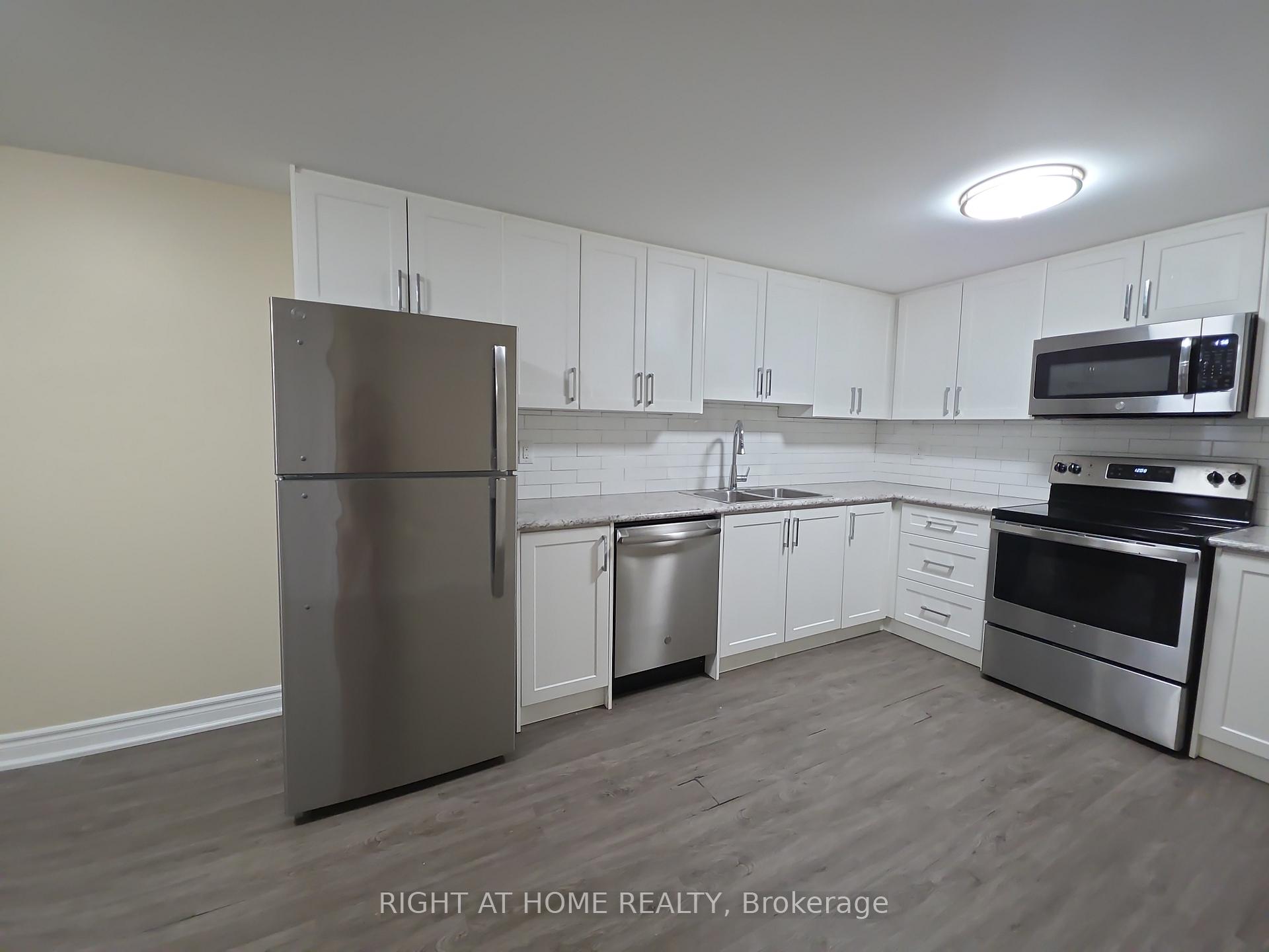Photo 14 of 162 Hanmer Street E, Barrie, East Bayfield — HOMEH