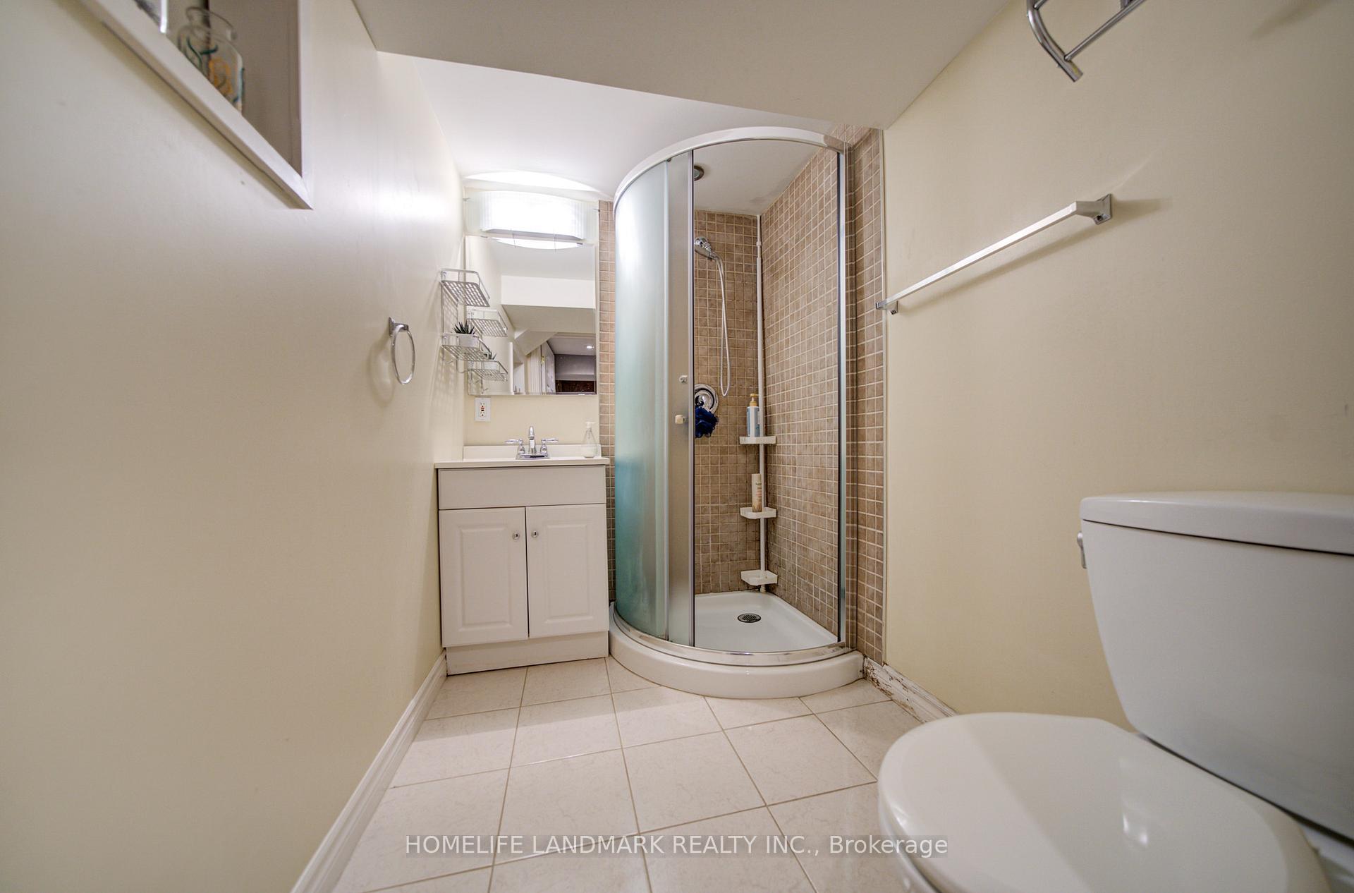 Photo 23 of 16 Warvet Crescent, Toronto, O'Connor-Parkview — HOMEH