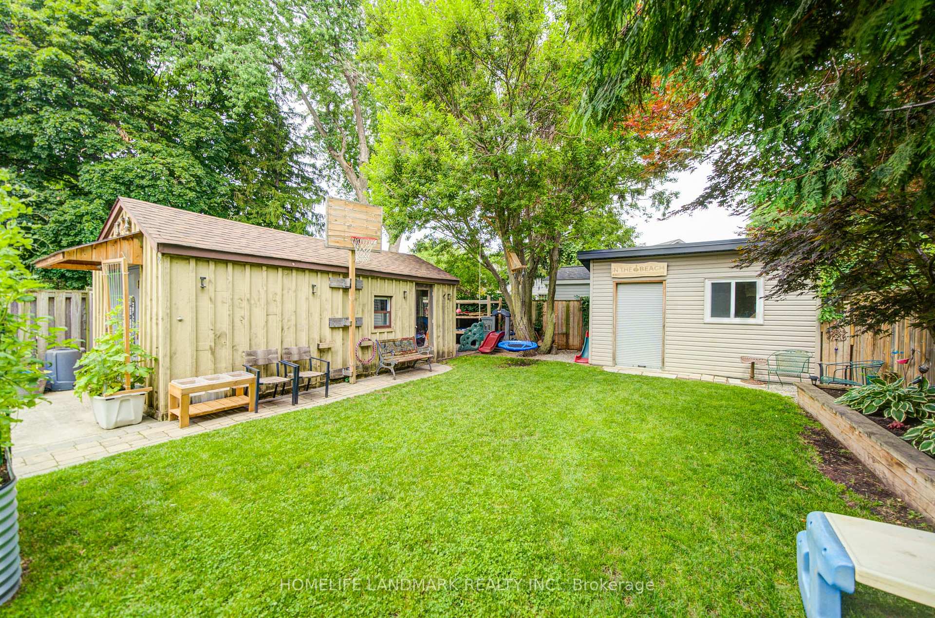 Photo 25 of 16 Warvet Crescent, Toronto, O'Connor-Parkview — HOMEH