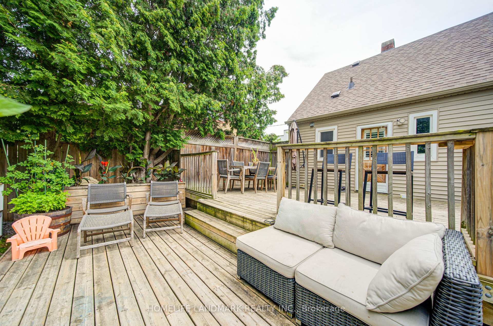 Photo 29 of 16 Warvet Crescent, Toronto, O'Connor-Parkview — HOMEH