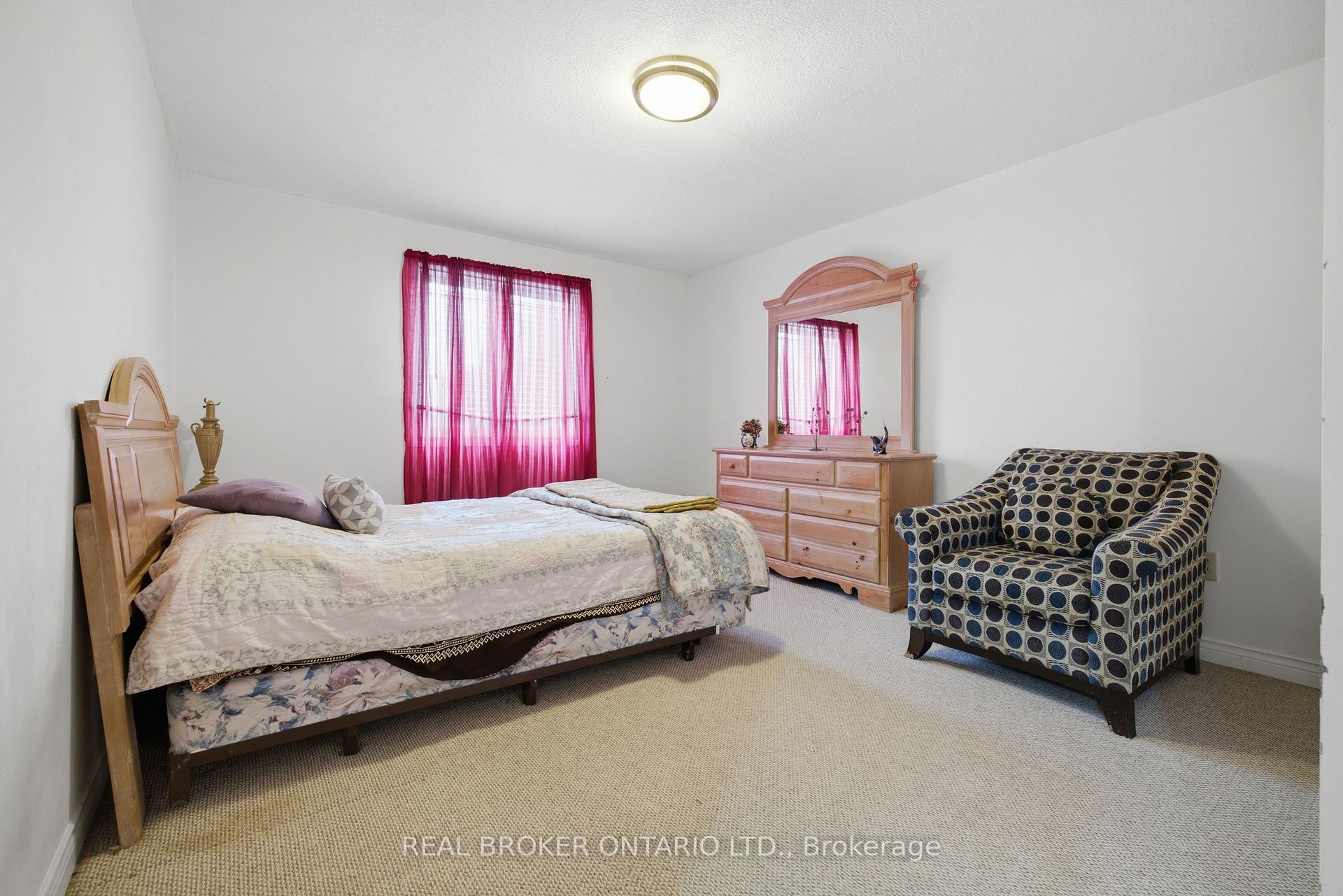 Photo 24 of 1356 Mapleridge Crescent, Oakville, Glen Abbey — HOMEH