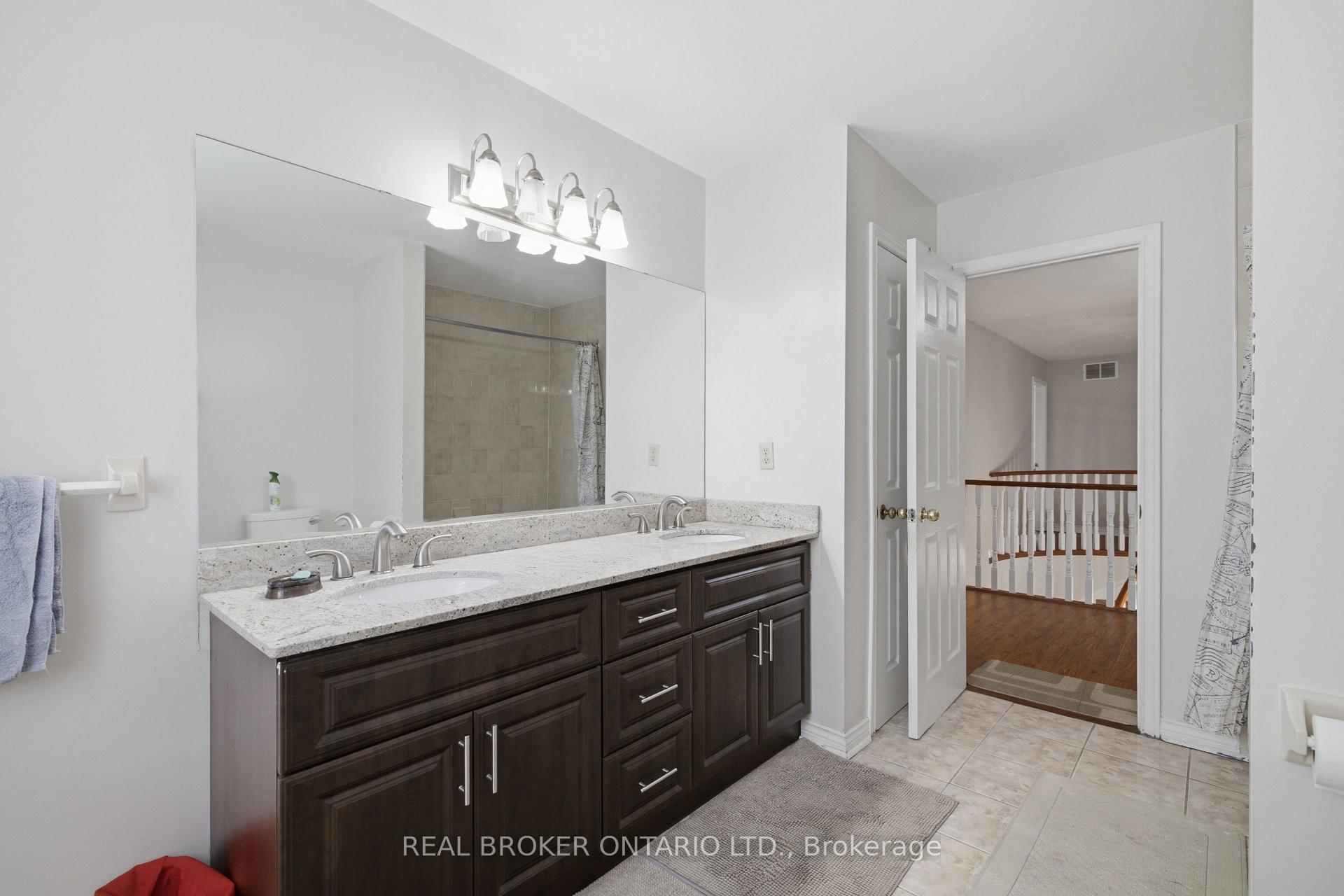 Photo 27 of 1356 Mapleridge Crescent, Oakville, Glen Abbey — HOMEH