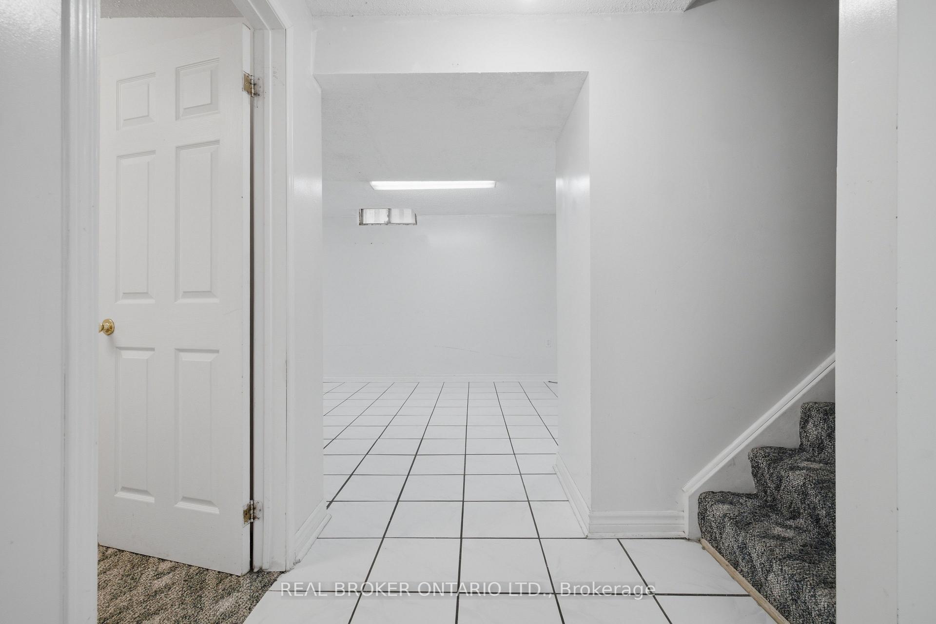 Photo 28 of 1356 Mapleridge Crescent, Oakville, Glen Abbey — HOMEH