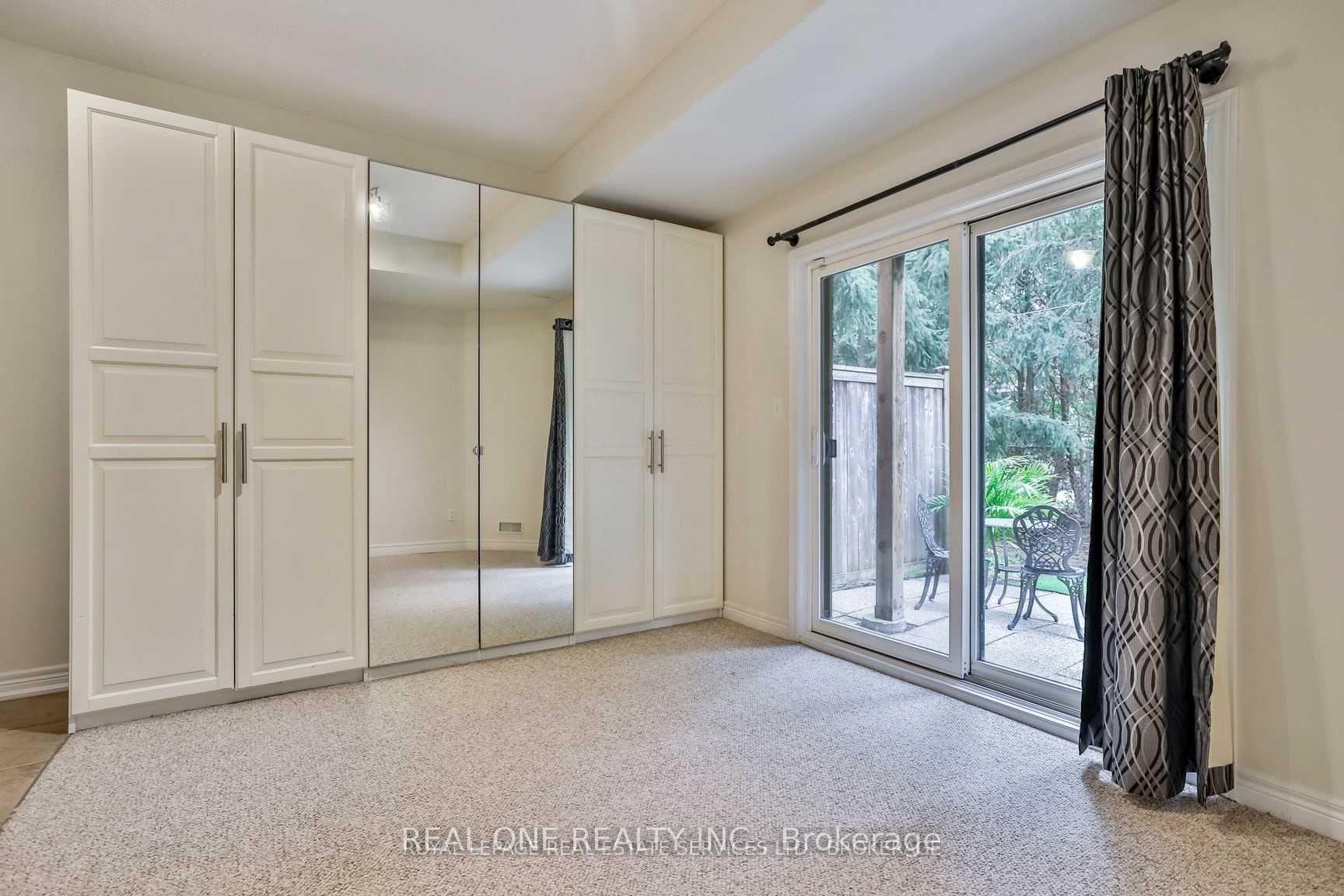 Photo 20 of 4264 Ingram common, Burlington, Shoreacres — HOMEH