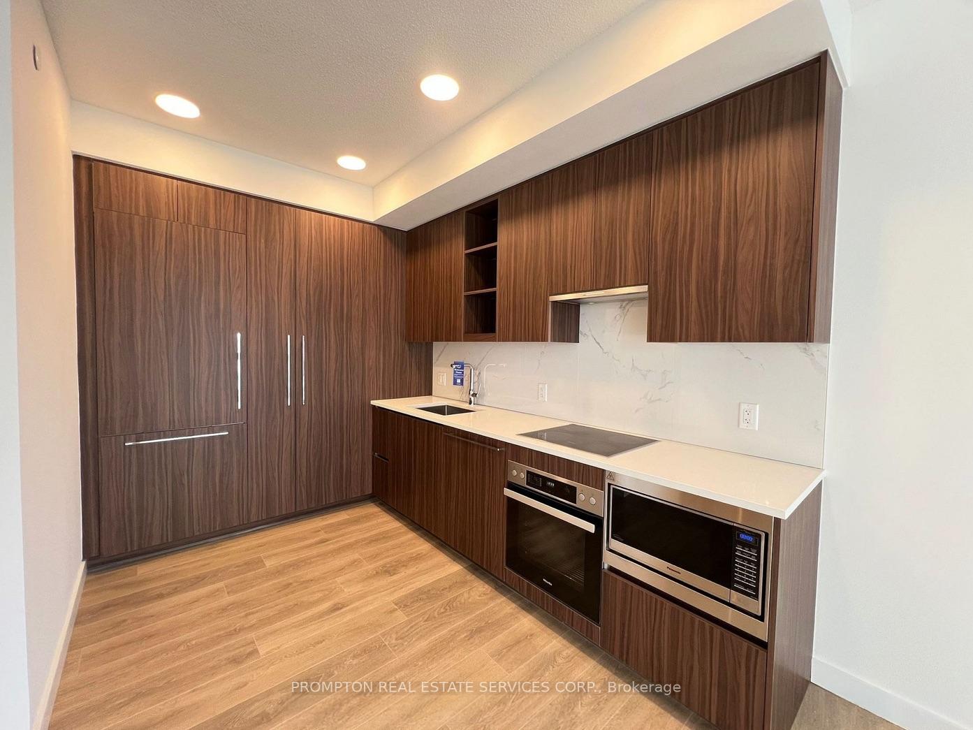 Photo 1 of Unit 2012, 27 Mcmahon Drive, North York, Bayview Village — HOMEH