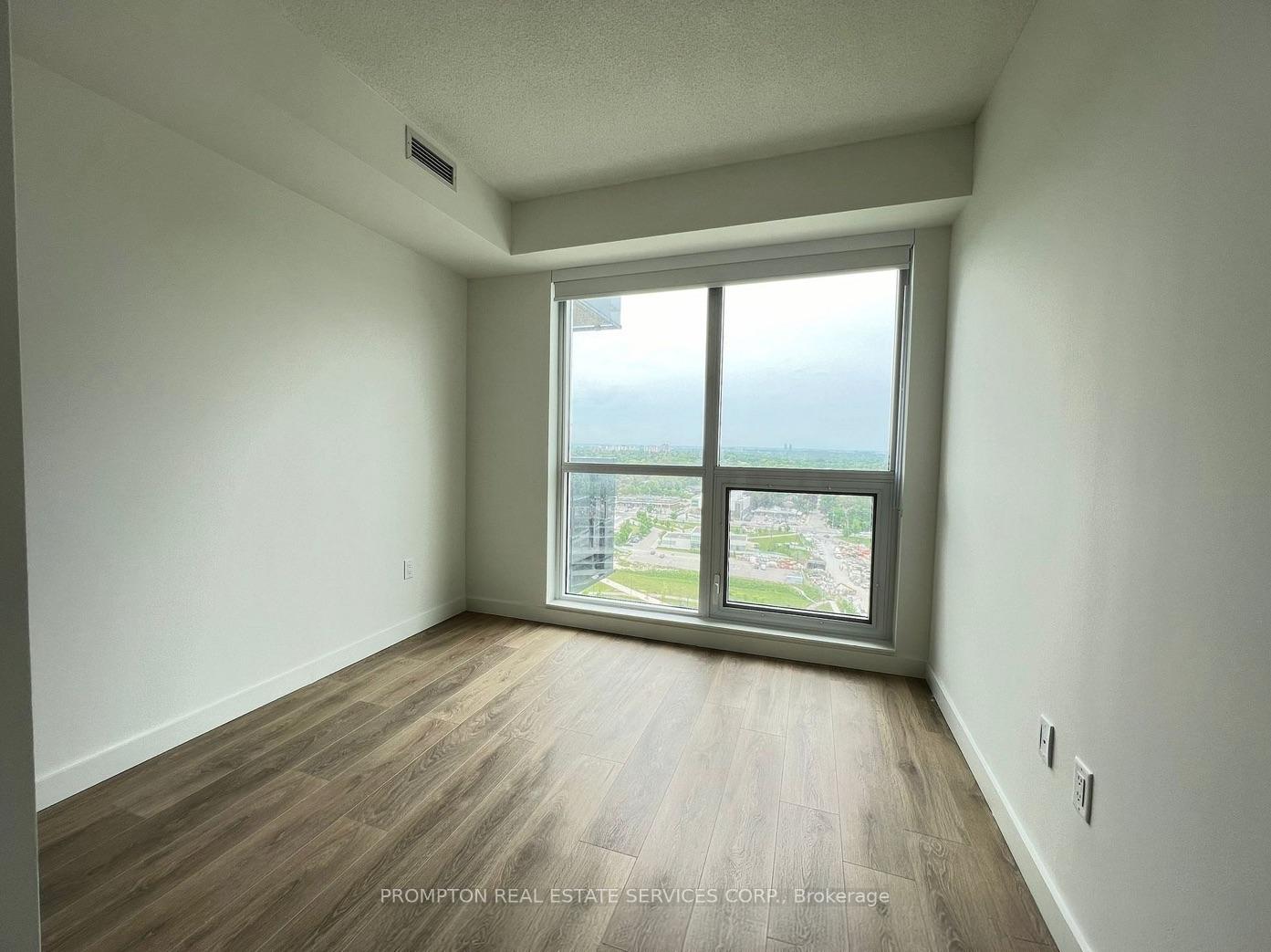 Photo 12 of Unit 2012, 27 Mcmahon Drive, North York, Bayview Village — HOMEH