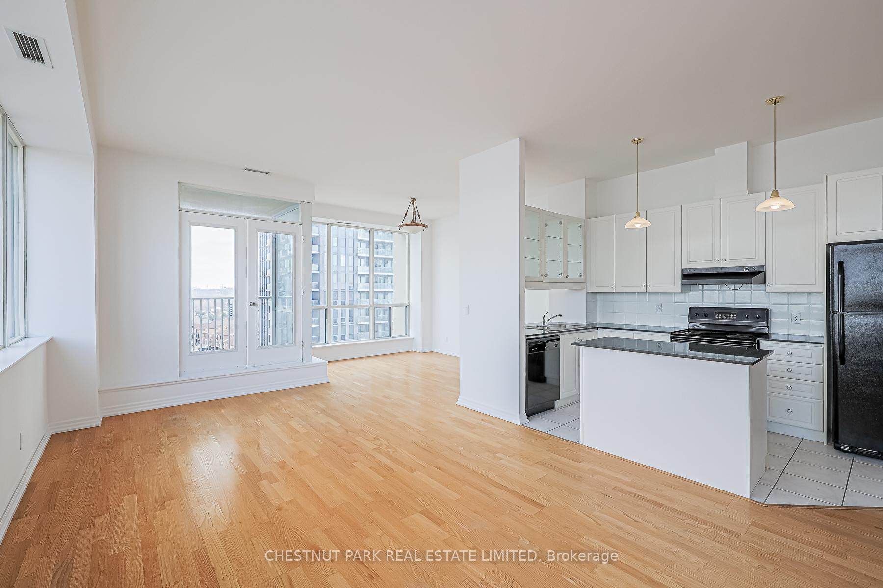 Photo 5 of Unit 808, 797 Don Mills Road, Toronto, Flemingdon Park — HOMEH