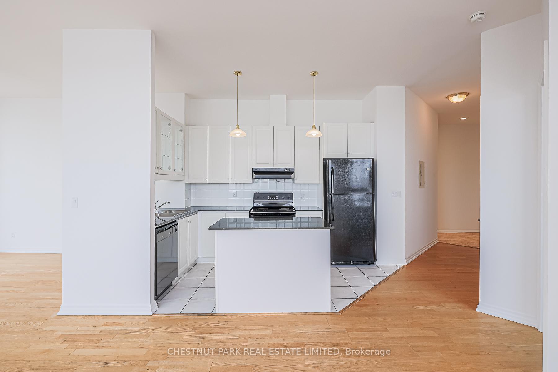 Photo 18 of Unit 808, 797 Don Mills Road, Toronto, Flemingdon Park — HOMEH