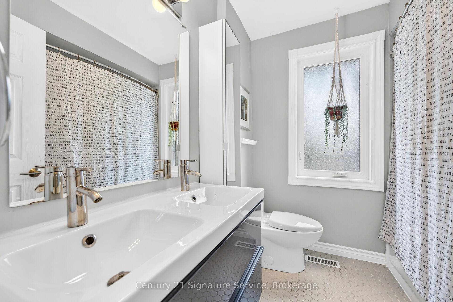 Photo 37 of 5183 Banting Court, Burlington, Appleby — HOMEH