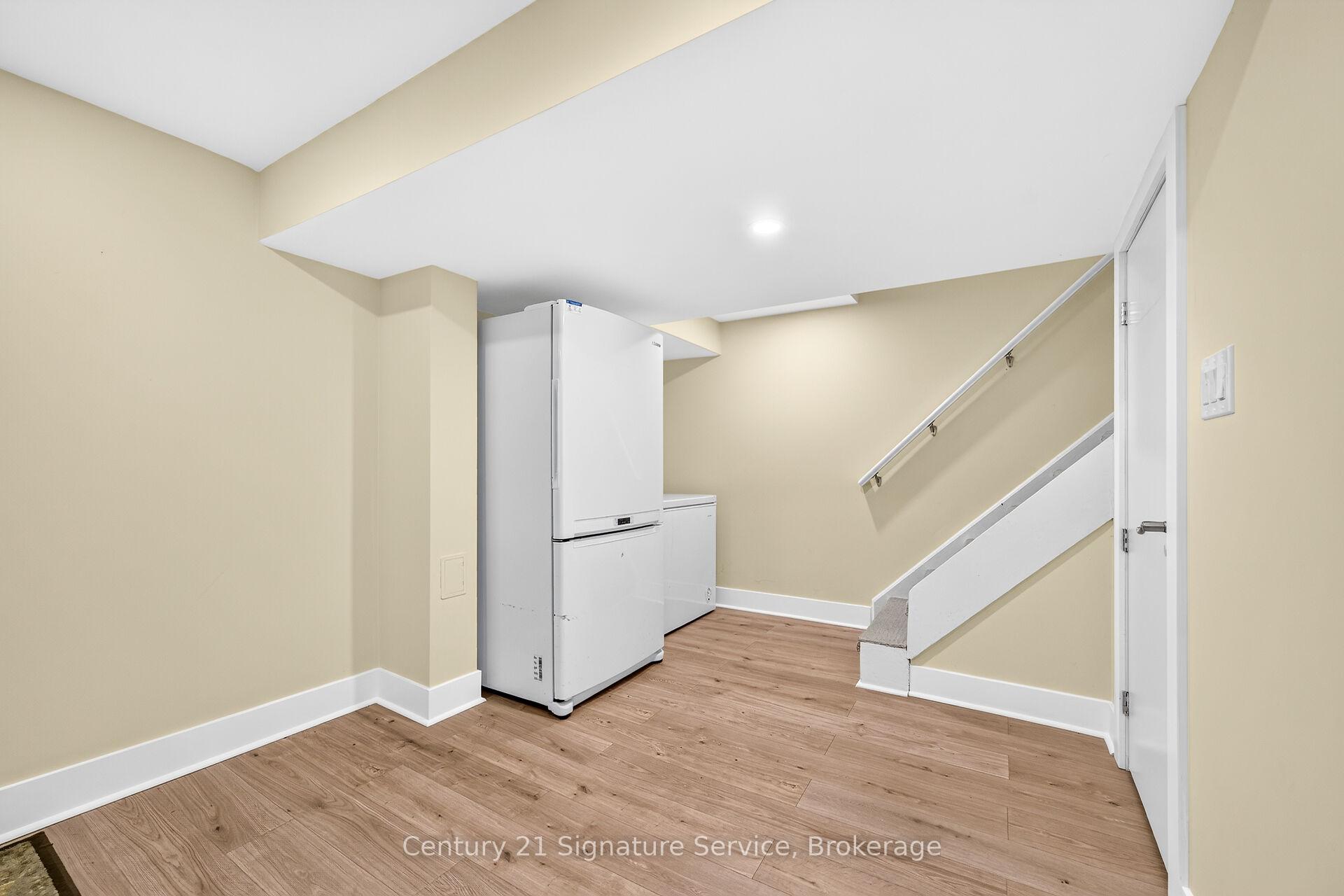 Photo 44 of 5183 Banting Court, Burlington, Appleby — HOMEH