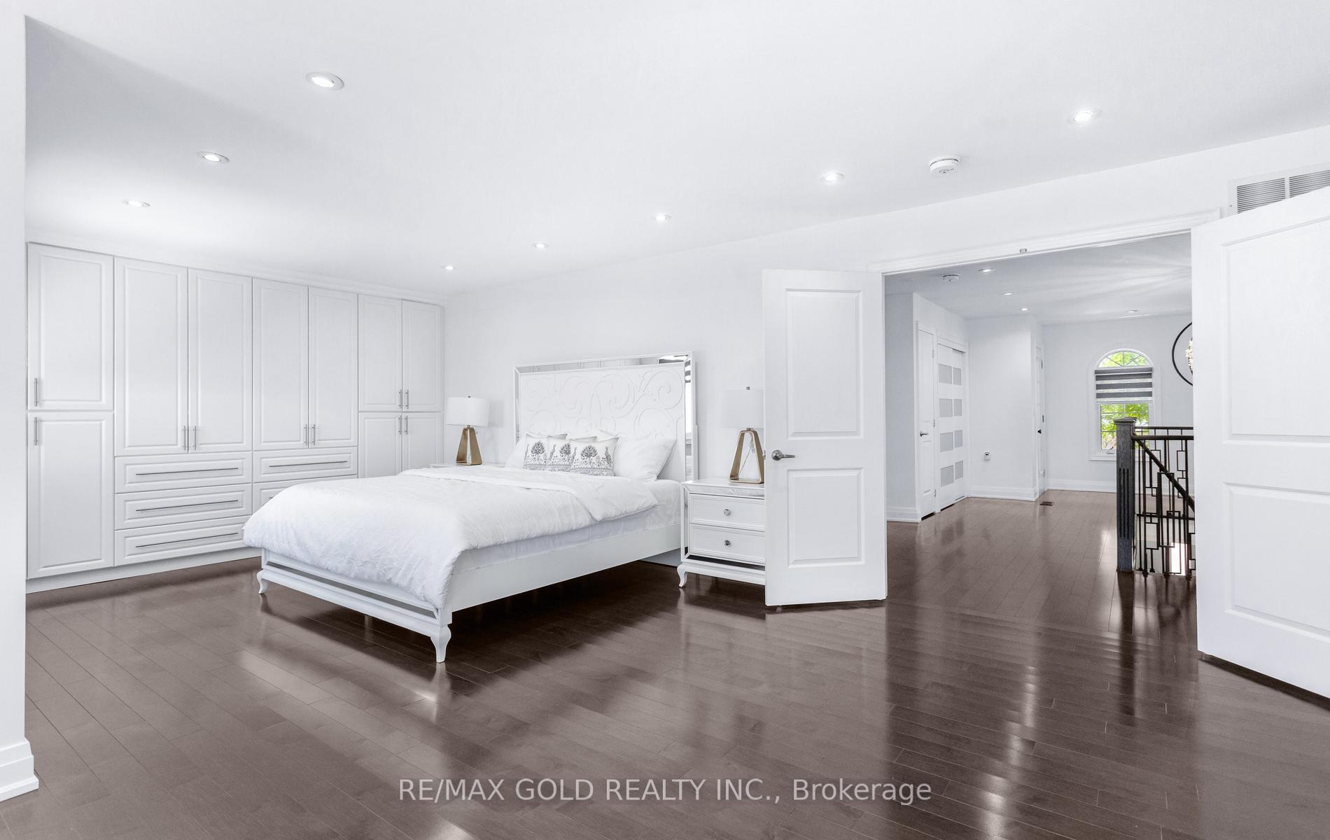 Photo 30 of 33 Nina Place, Brampton, Fletcher's Meadow — HOMEH