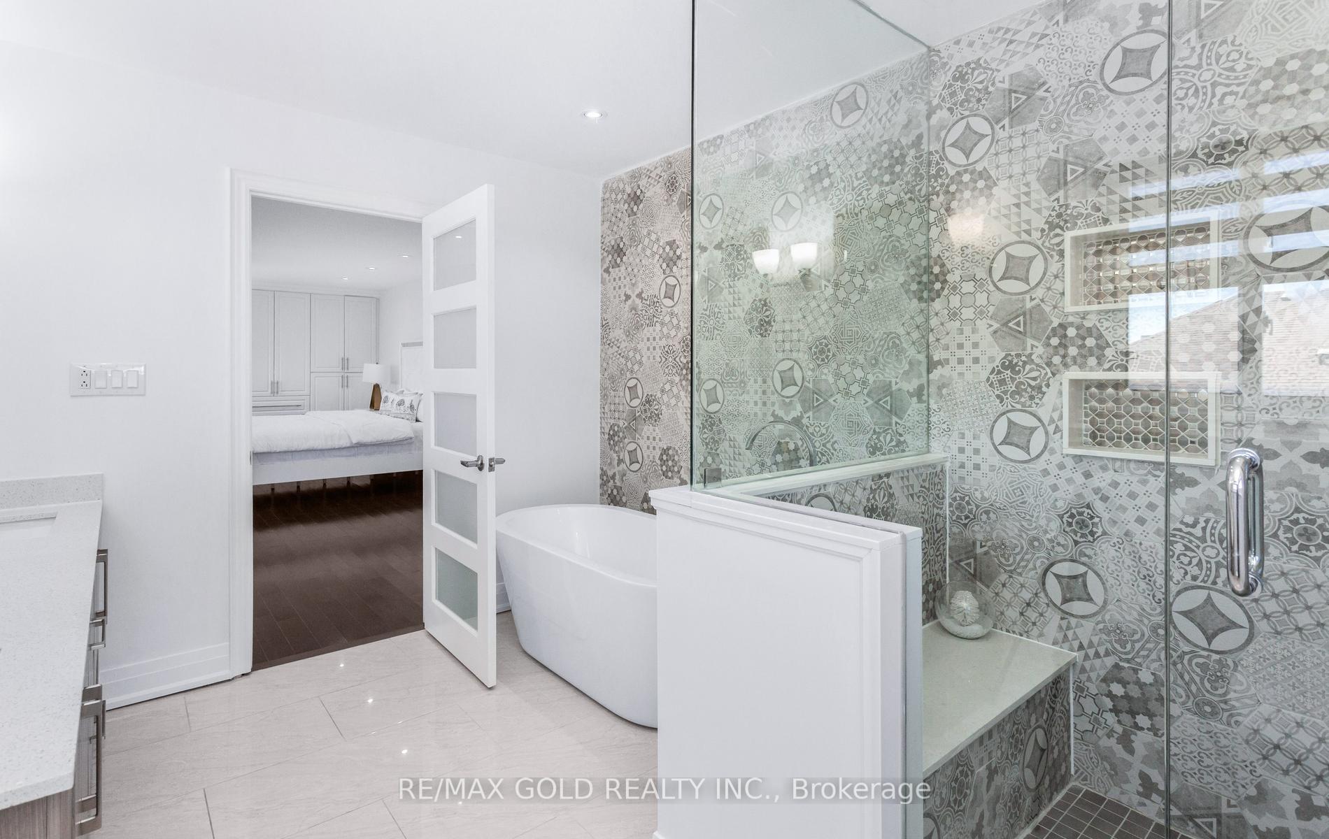 Photo 32 of 33 Nina Place, Brampton, Fletcher's Meadow — HOMEH