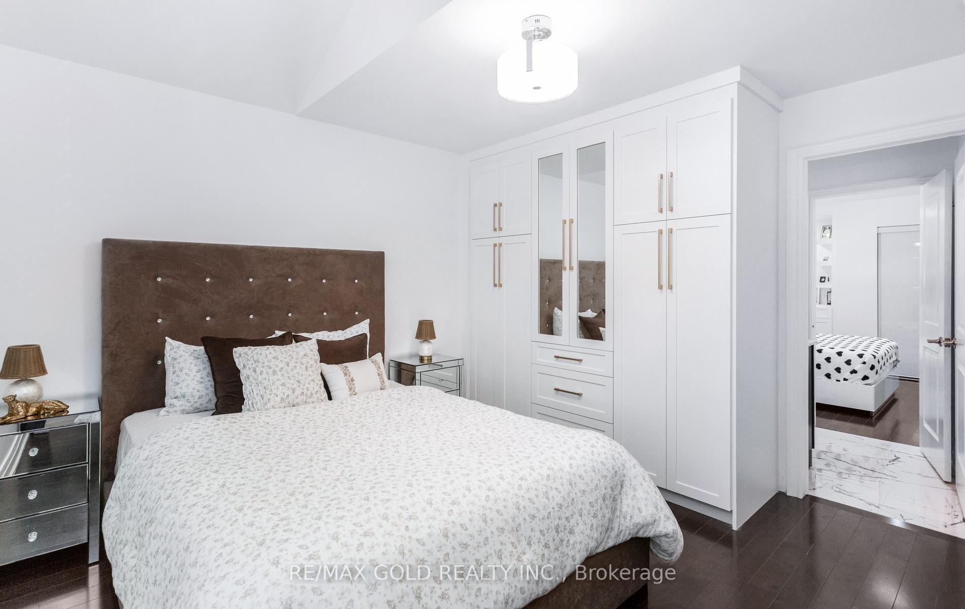 Photo 35 of 33 Nina Place, Brampton, Fletcher's Meadow — HOMEH